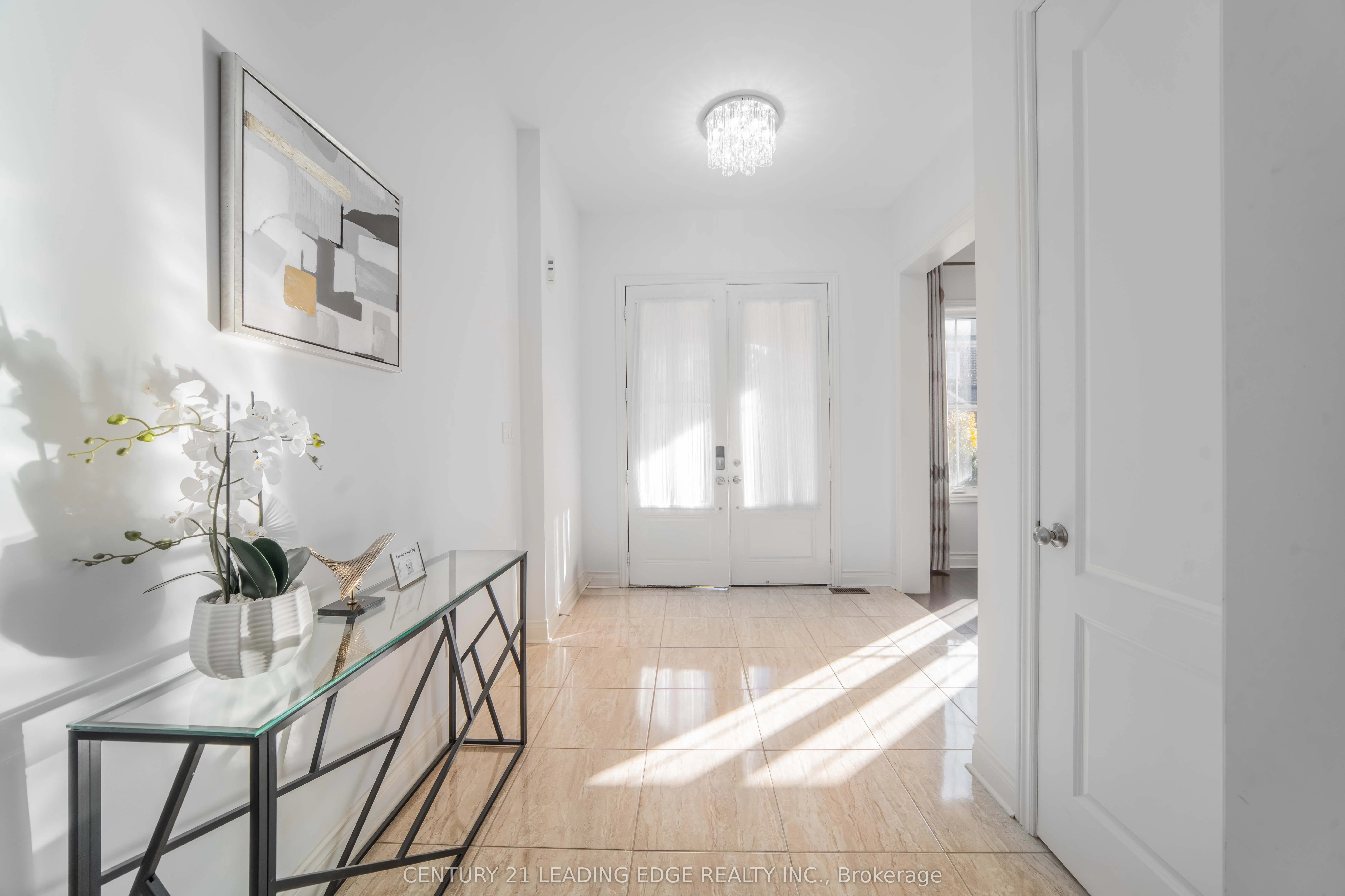 63 Ken Sinclair Crescent, #42