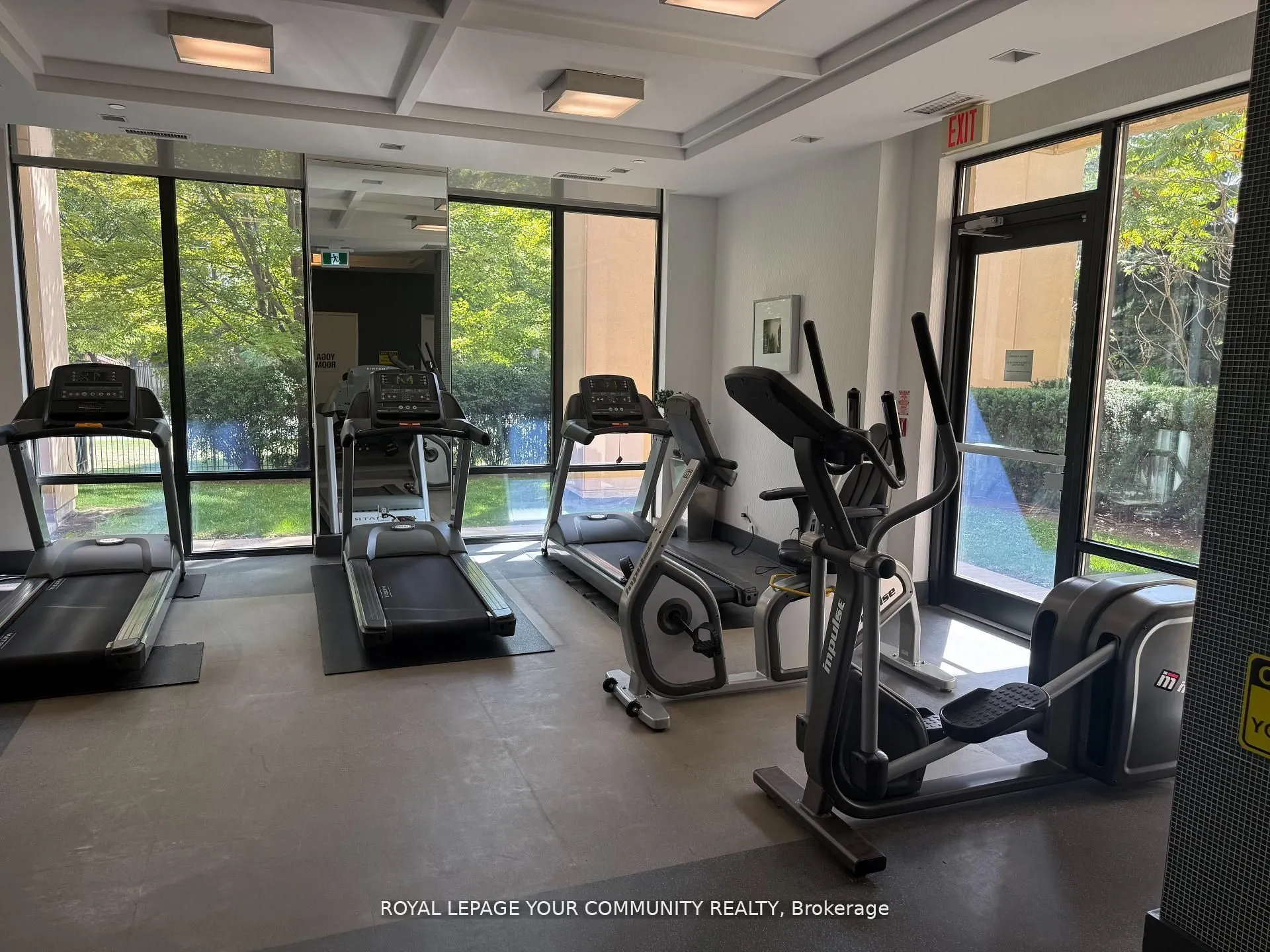 520 Steeles Avenue W, #208