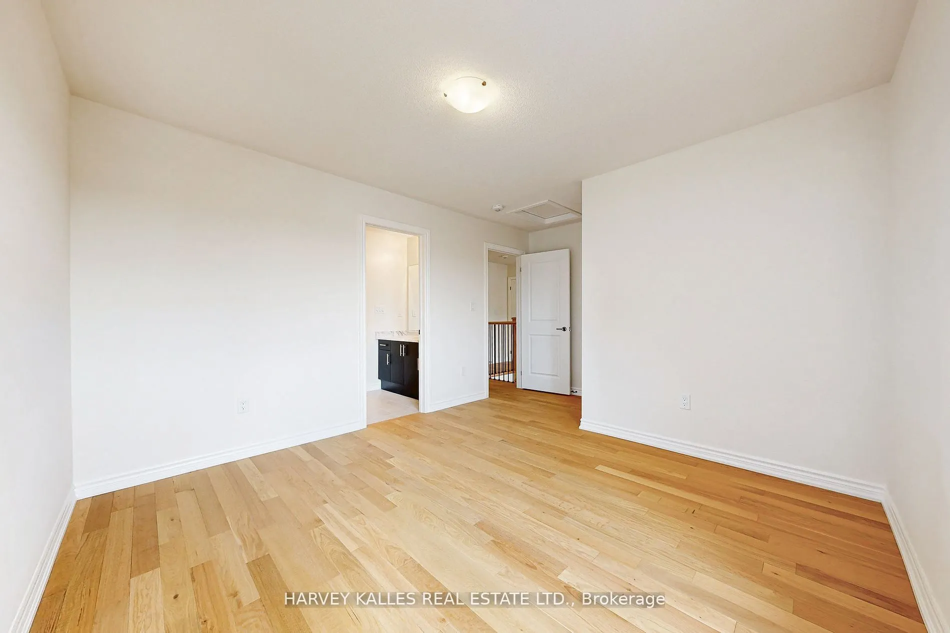 53 Lawrence D. Pridham Avenue