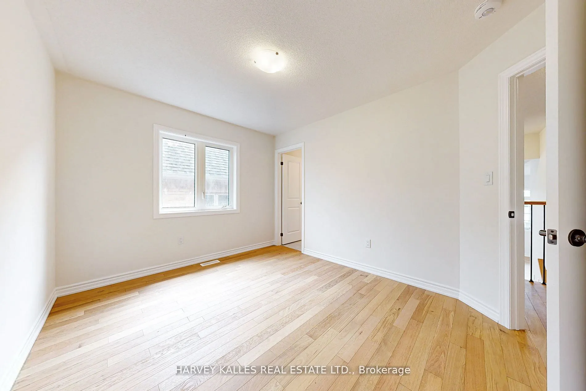 53 Lawrence D. Pridham Avenue