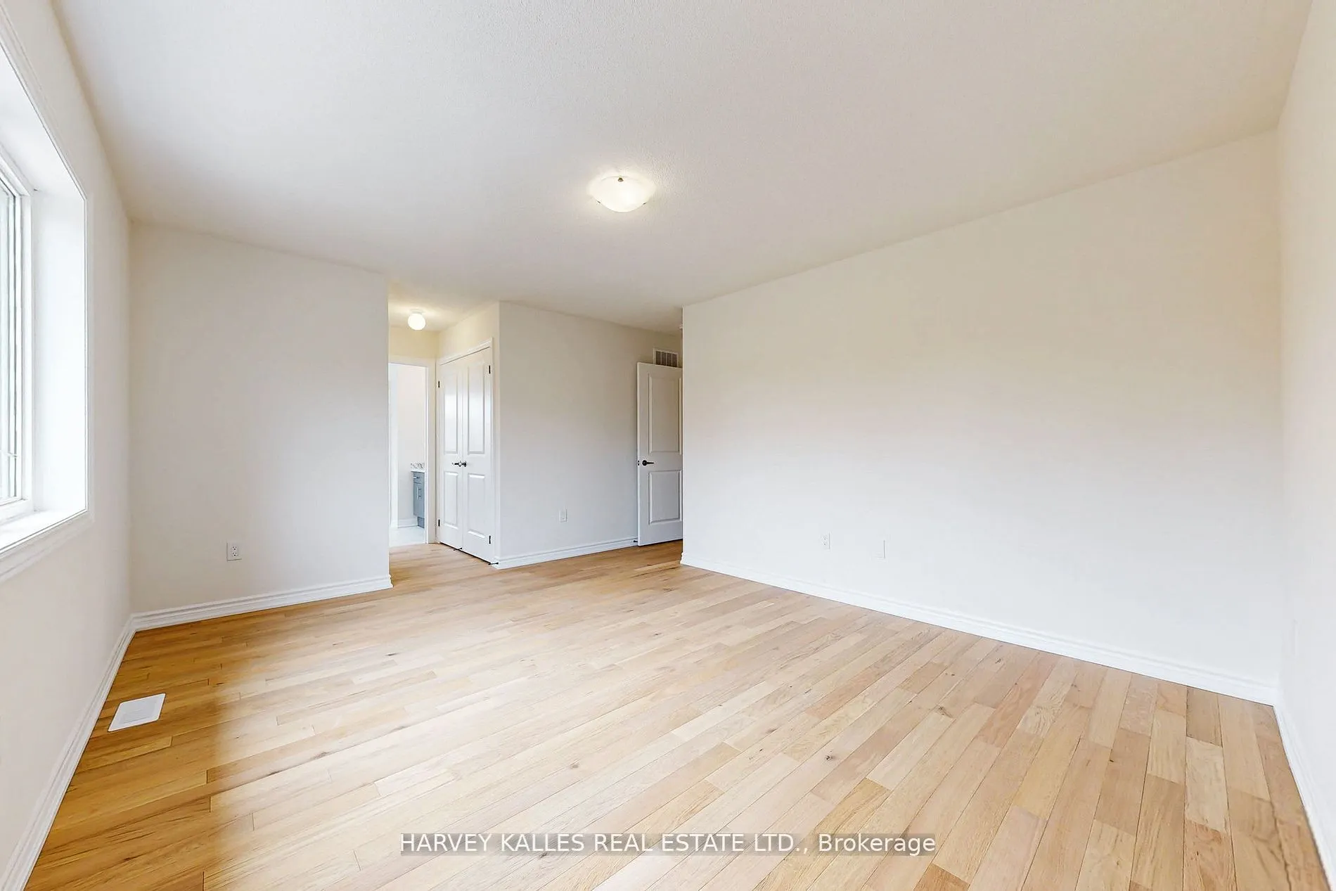 53 Lawrence D. Pridham Avenue