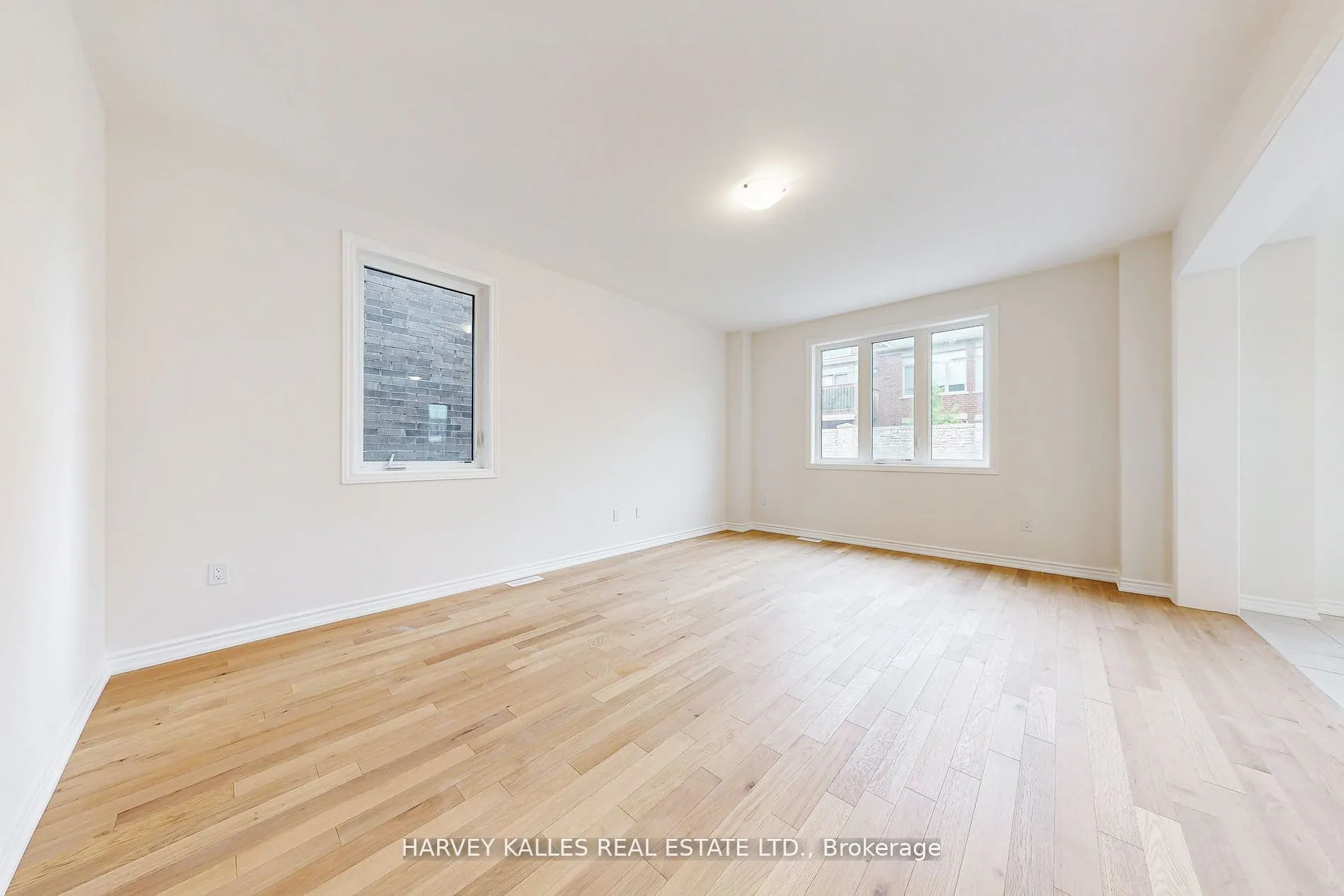 53 Lawrence D. Pridham Avenue