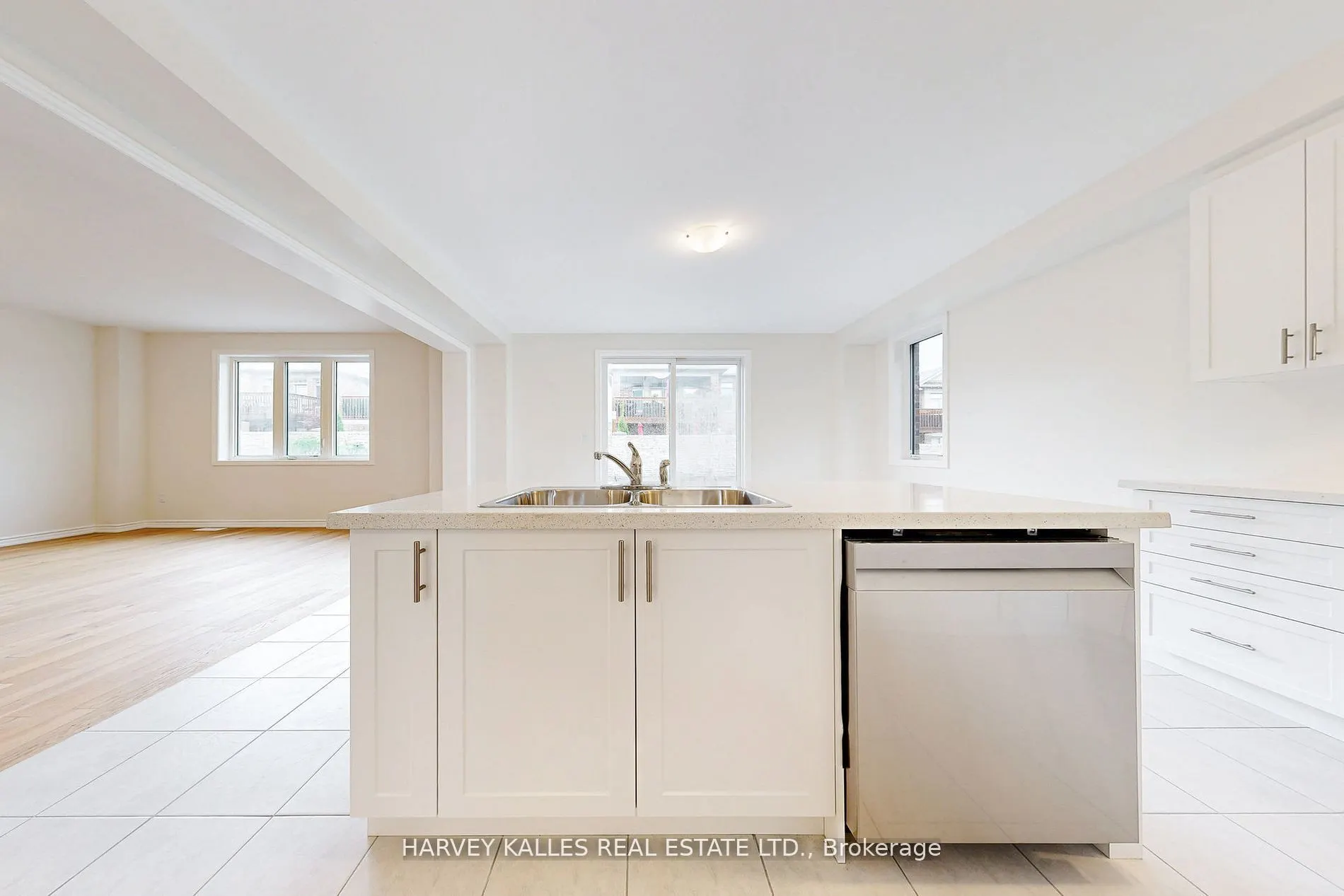 53 Lawrence D. Pridham Avenue