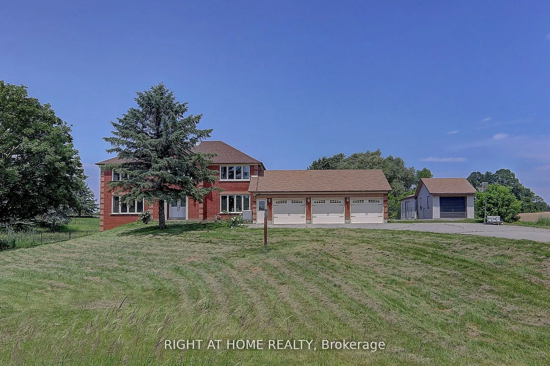 1008 Mount Albert Road