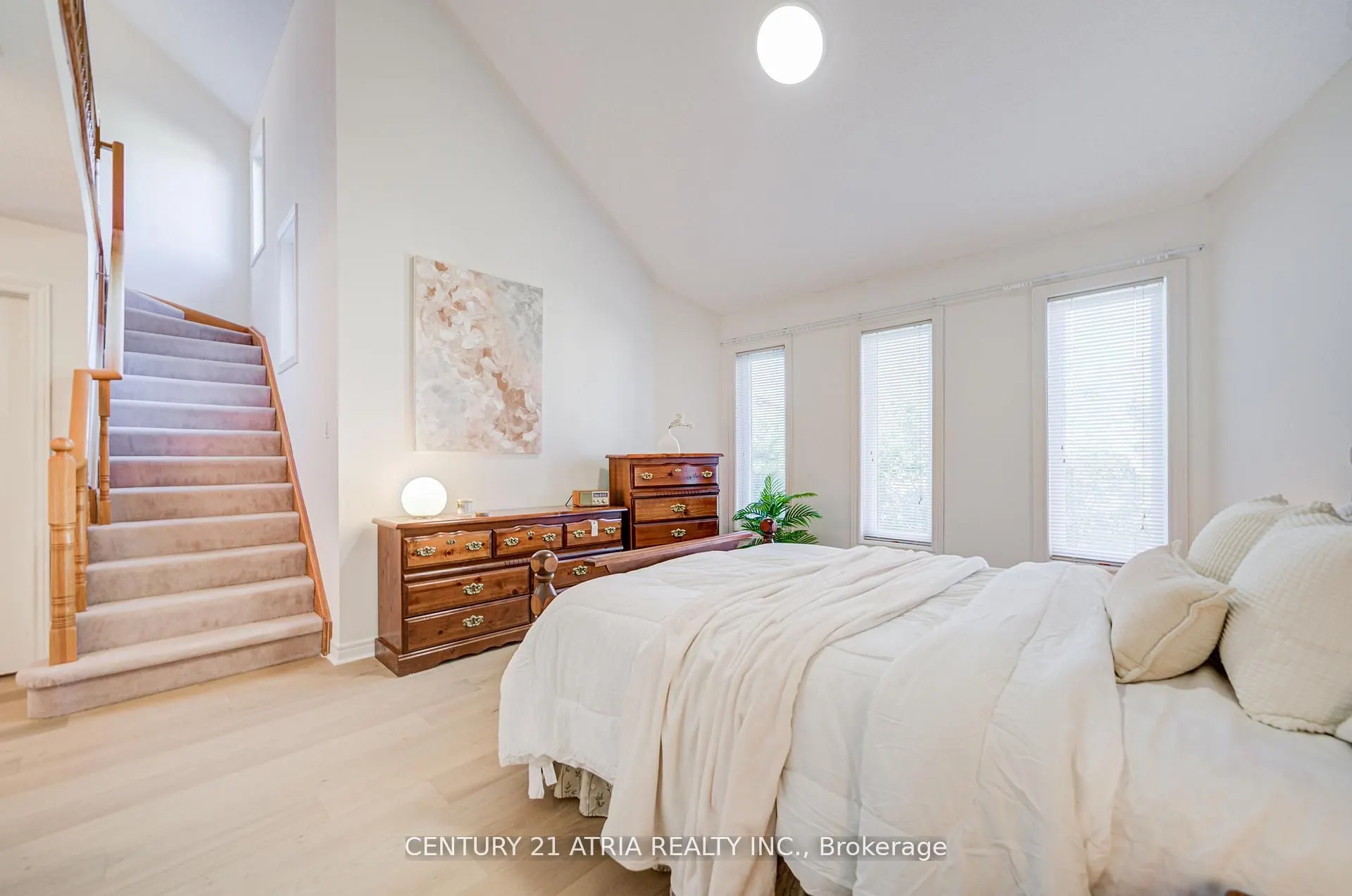 147 Frank Endean Road