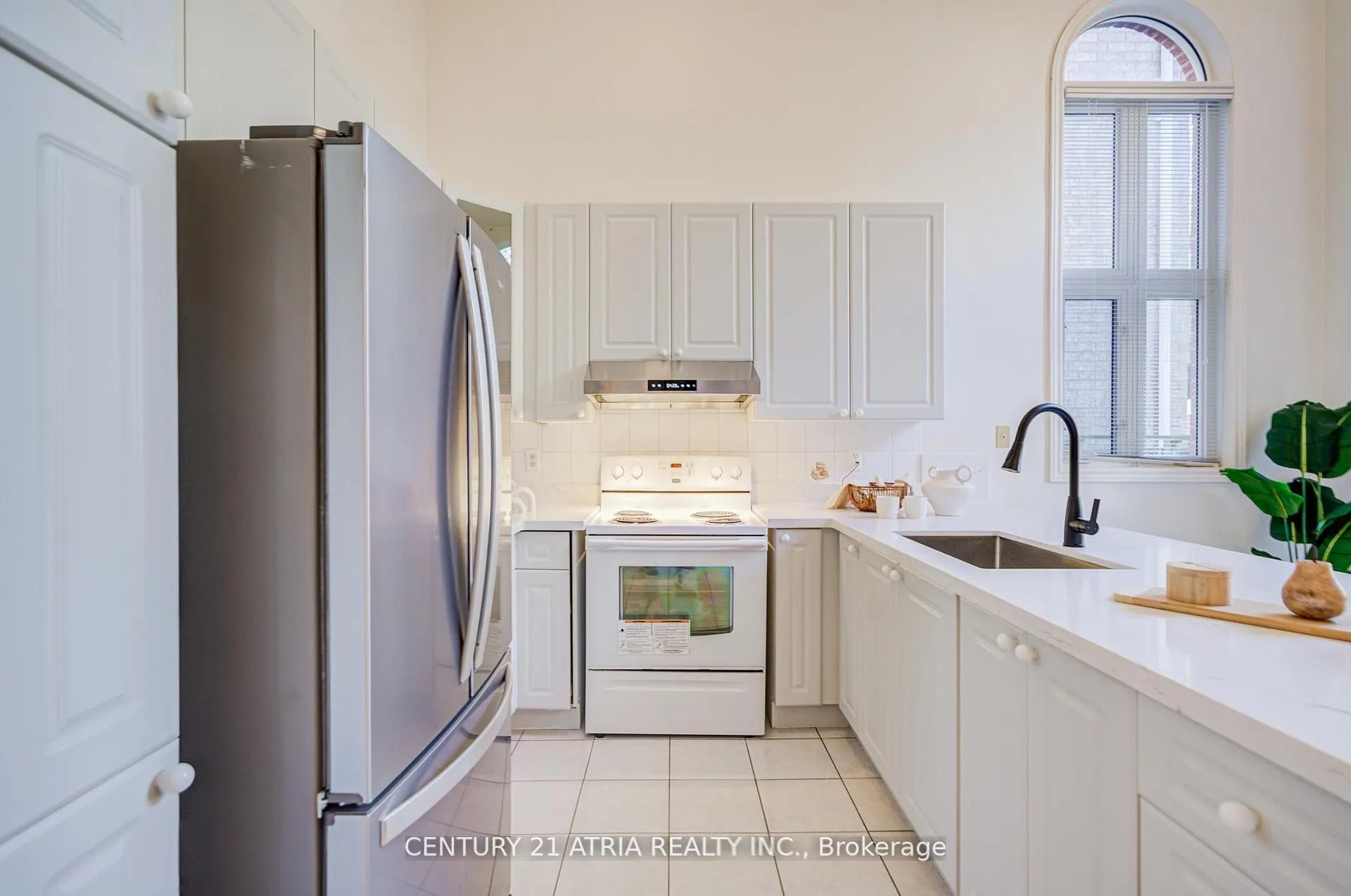 147 Frank Endean Road