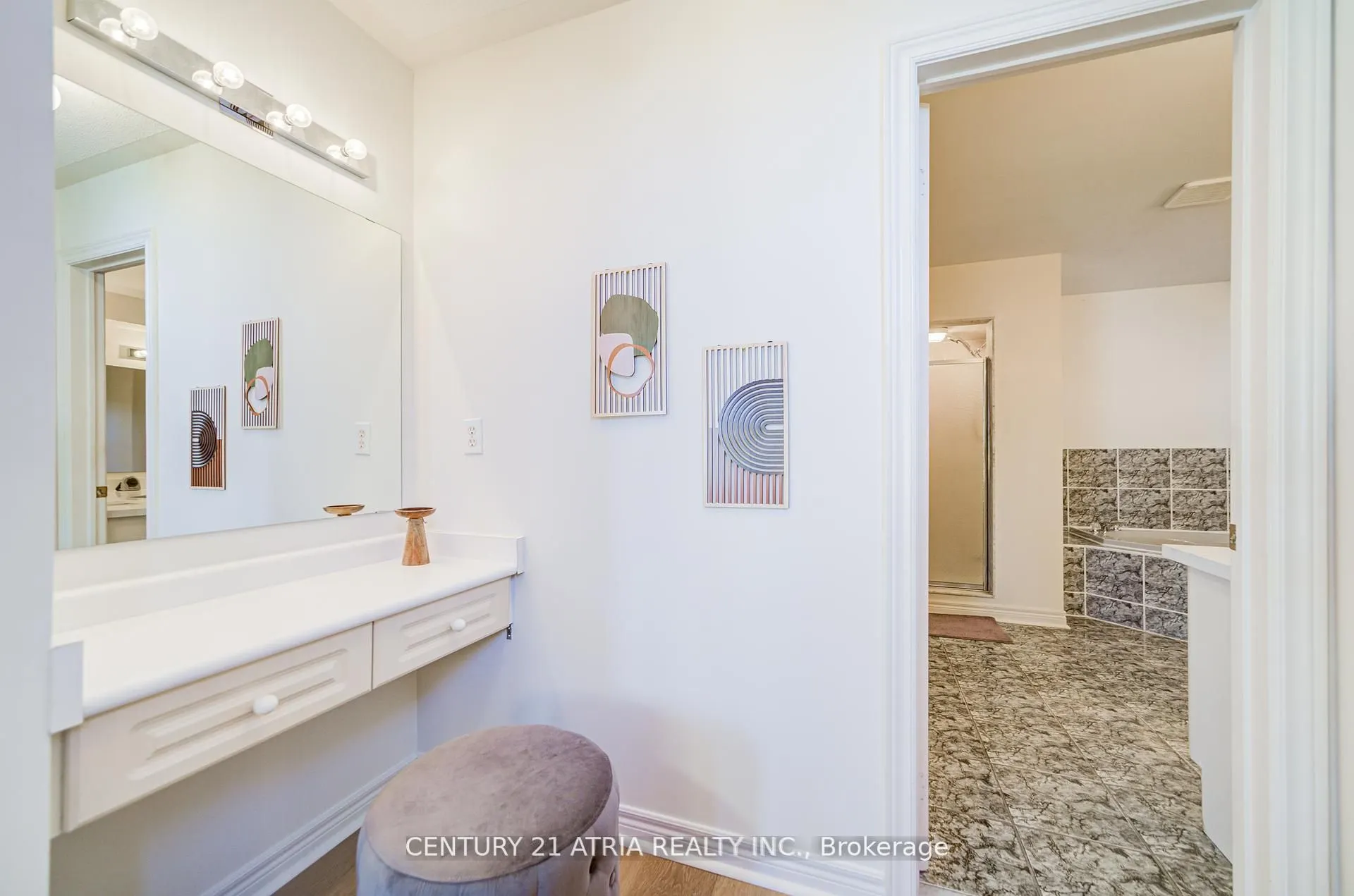 147 Frank Endean Road