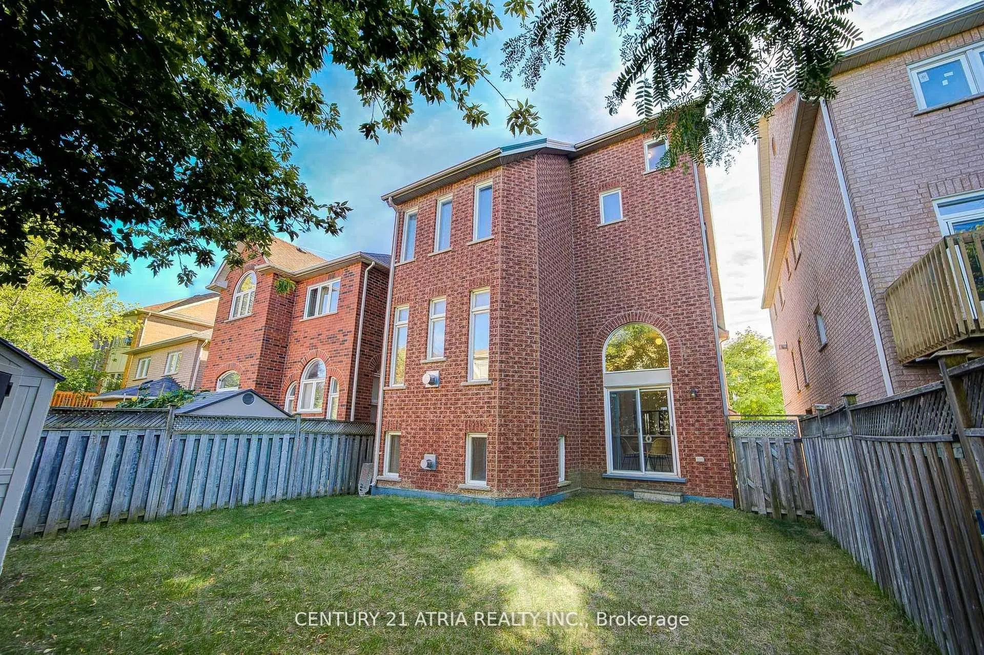 147 Frank Endean Road