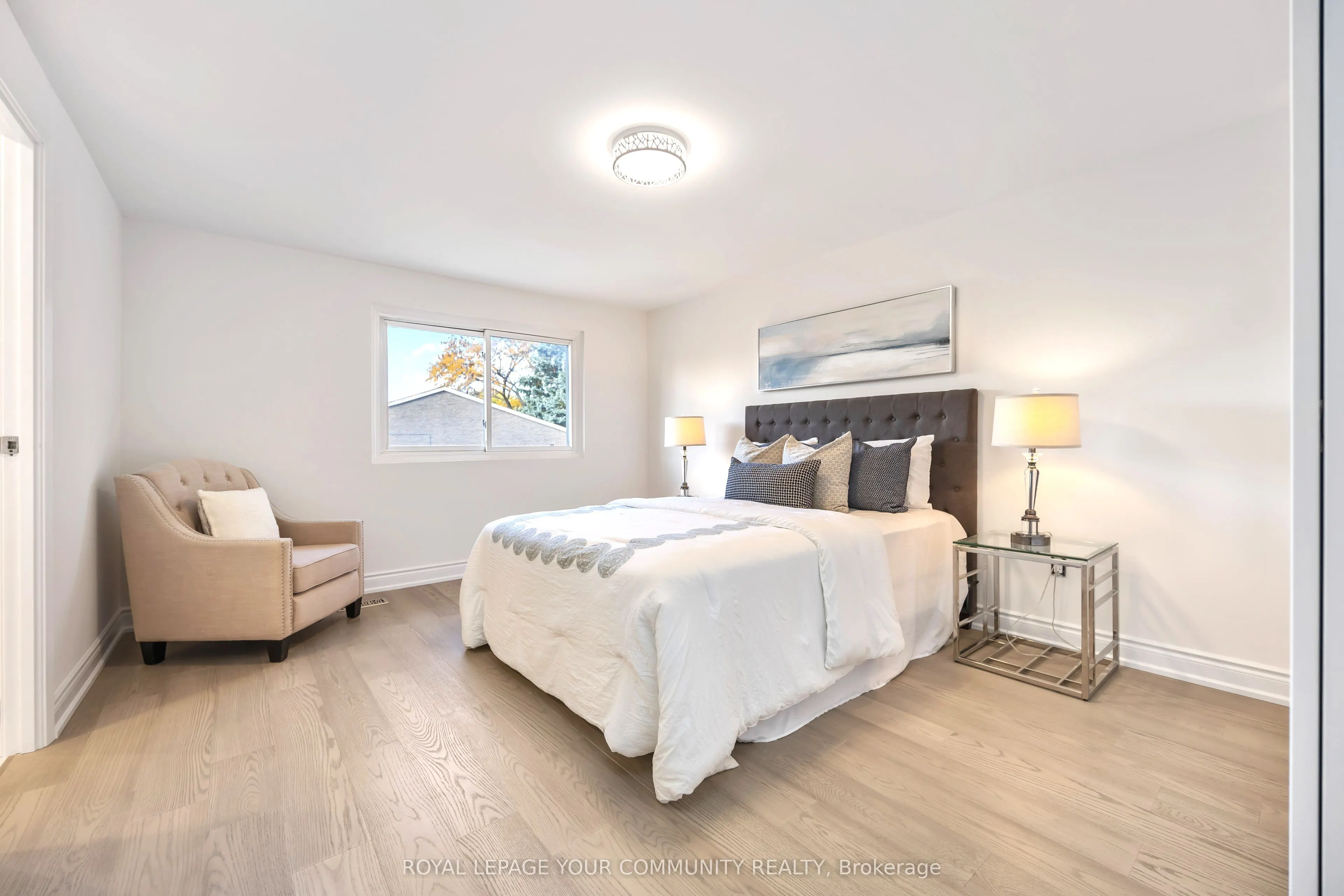 76 Knightsbridge Way, #36