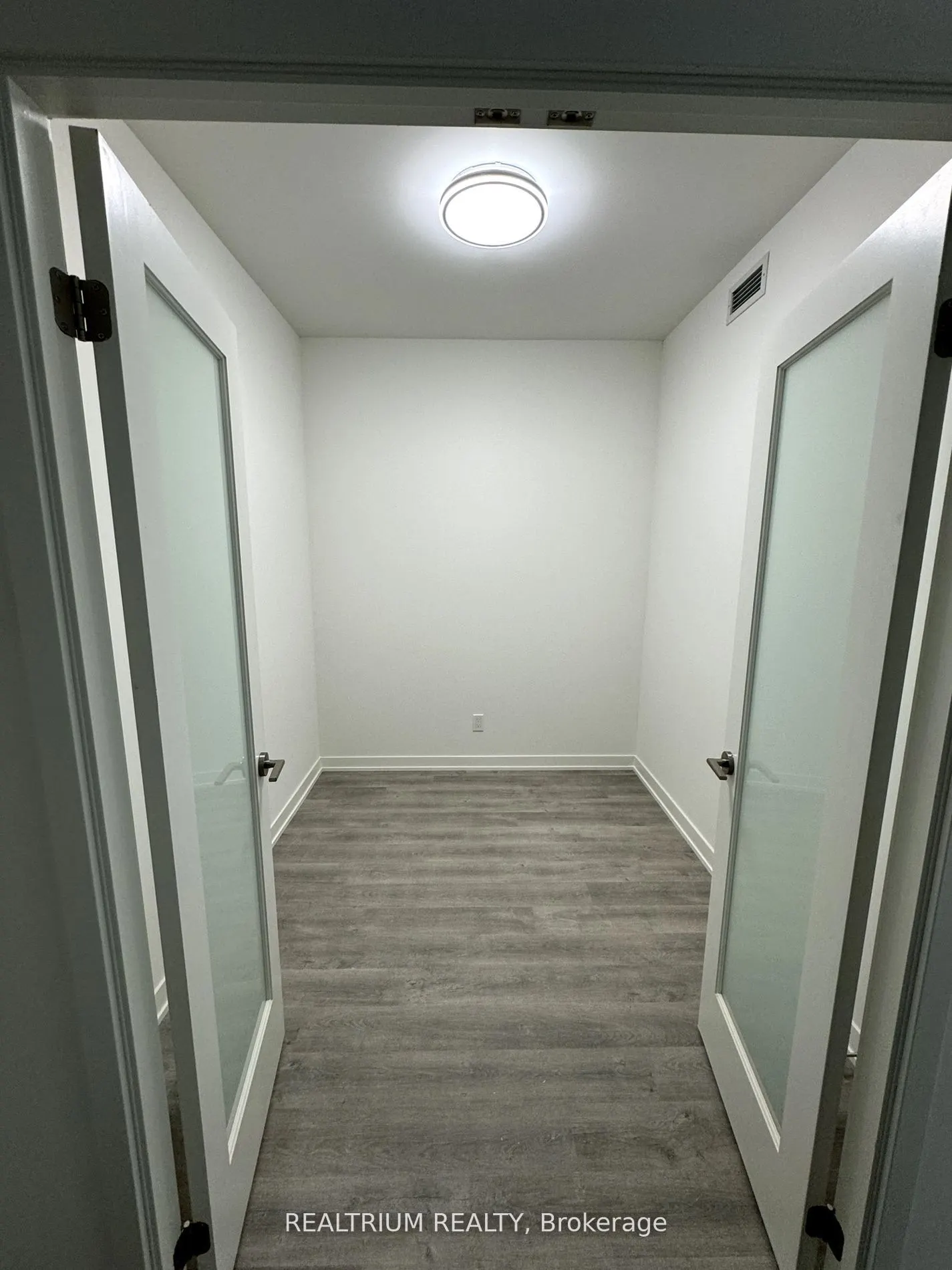 38 Simcoe Promenade, #C302