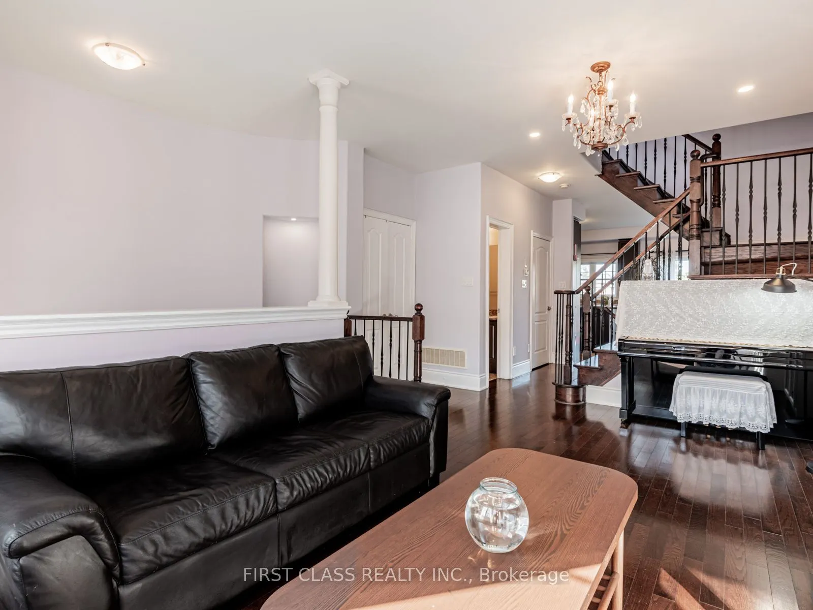 24 Golden Spruce Lane