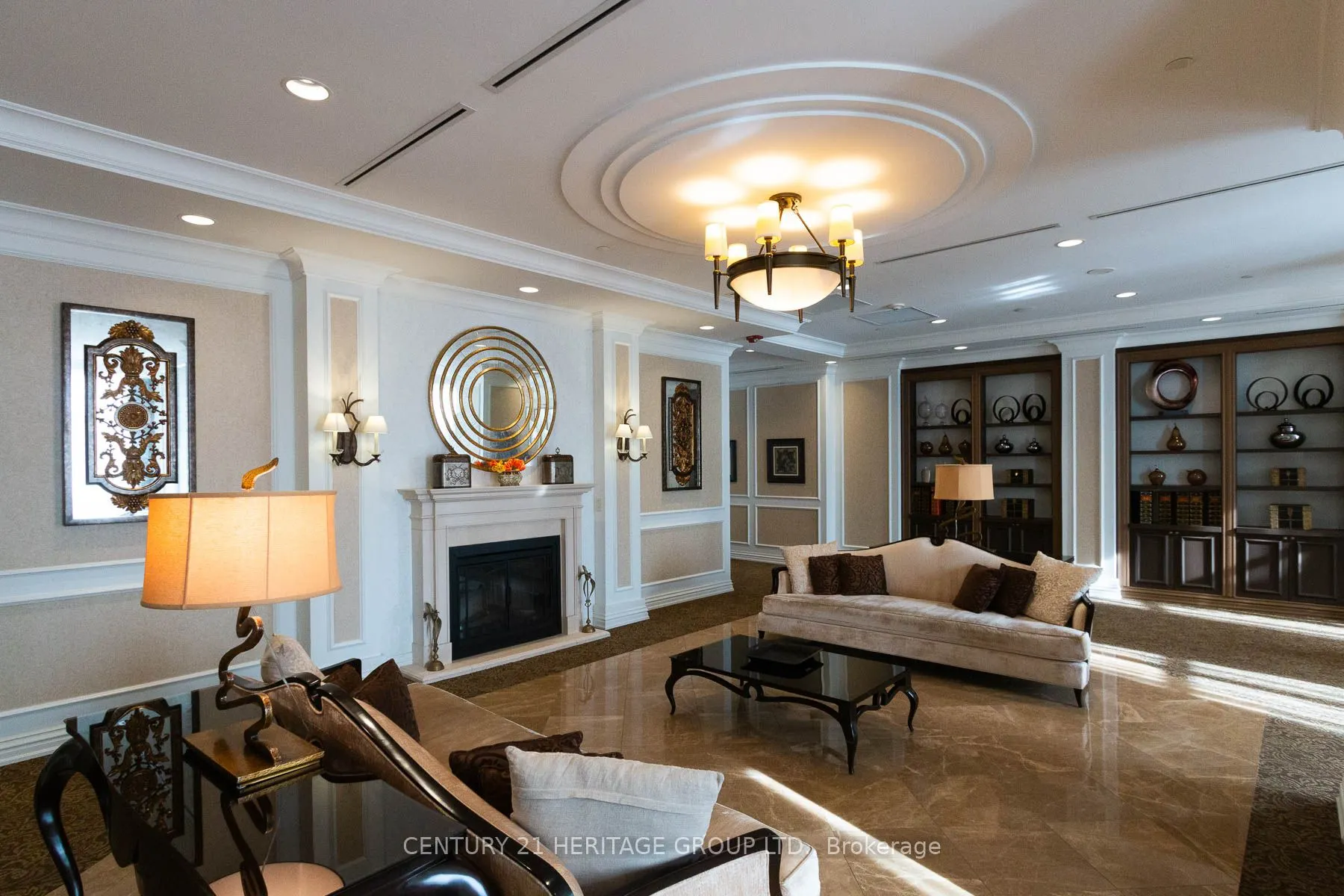 9245 Jane Street, #615