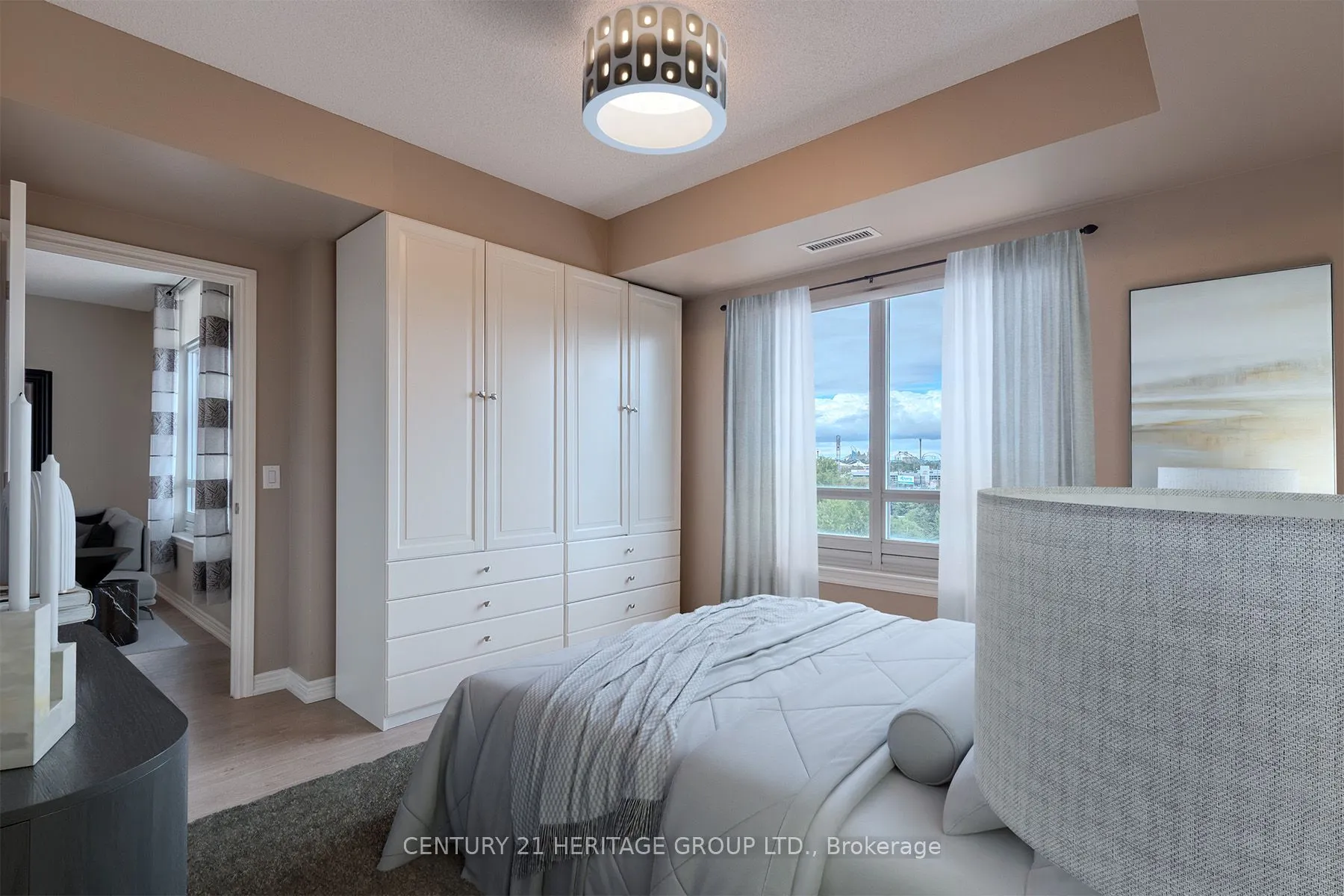 9245 Jane Street, #615