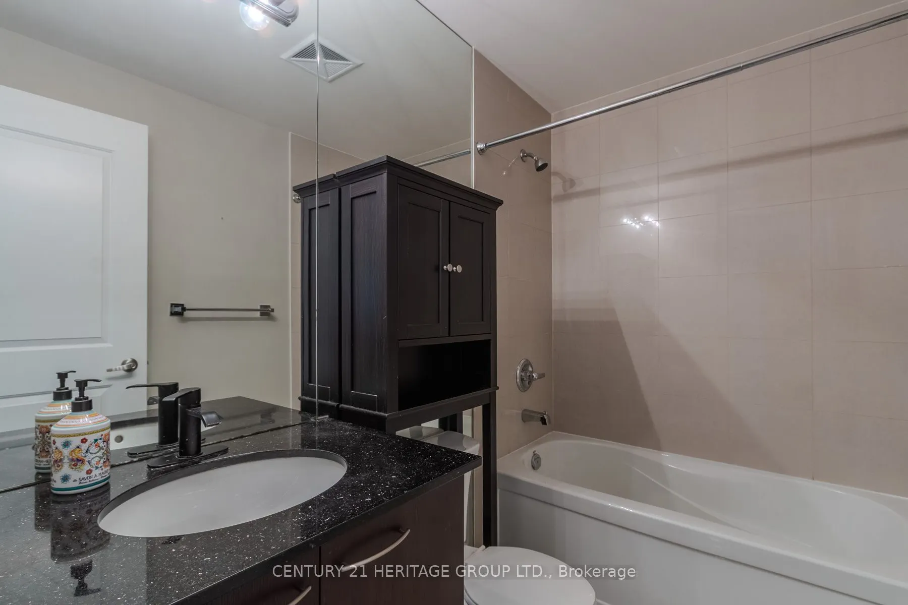 9245 Jane Street, #615