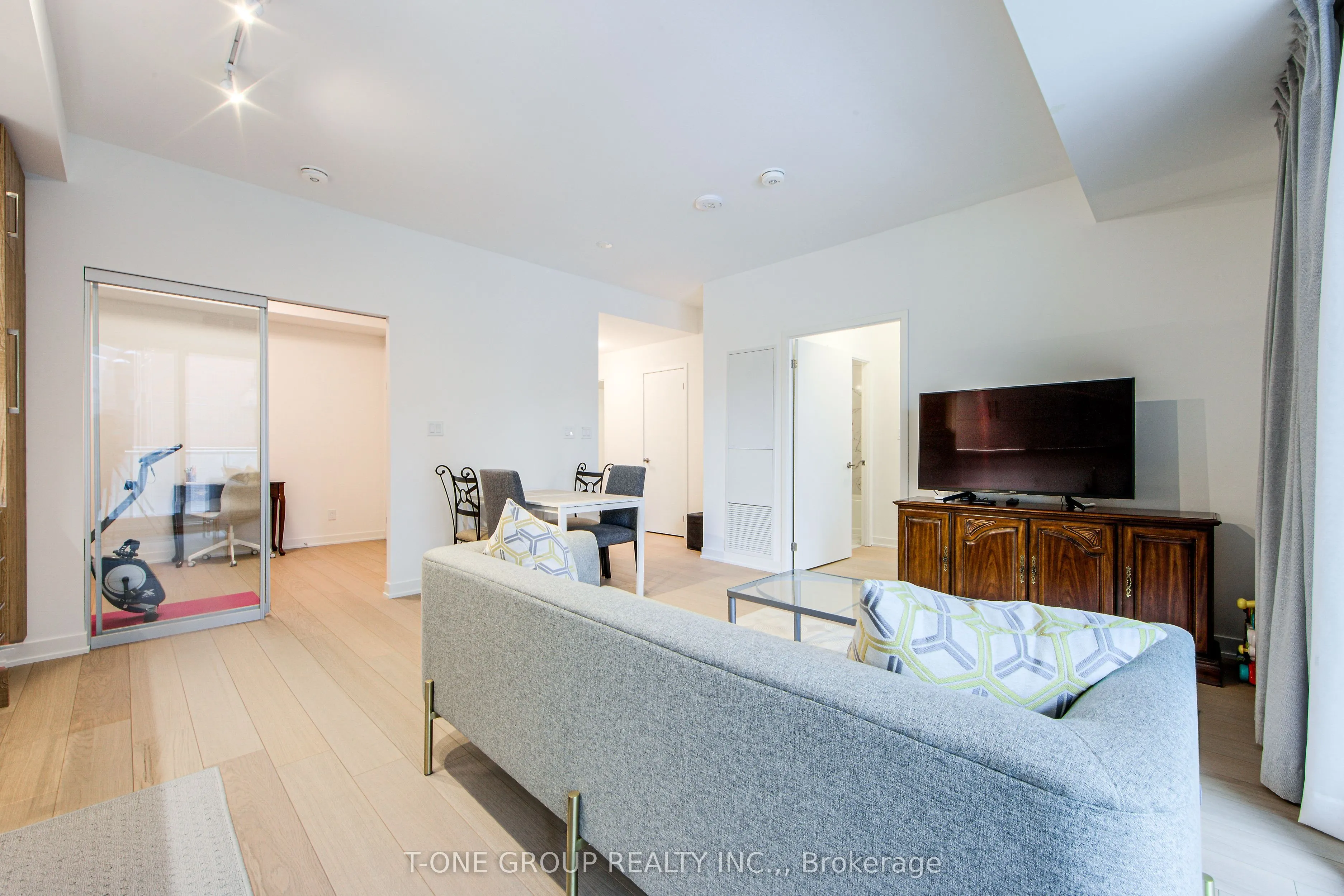 292 Verdale Crossing, #912B