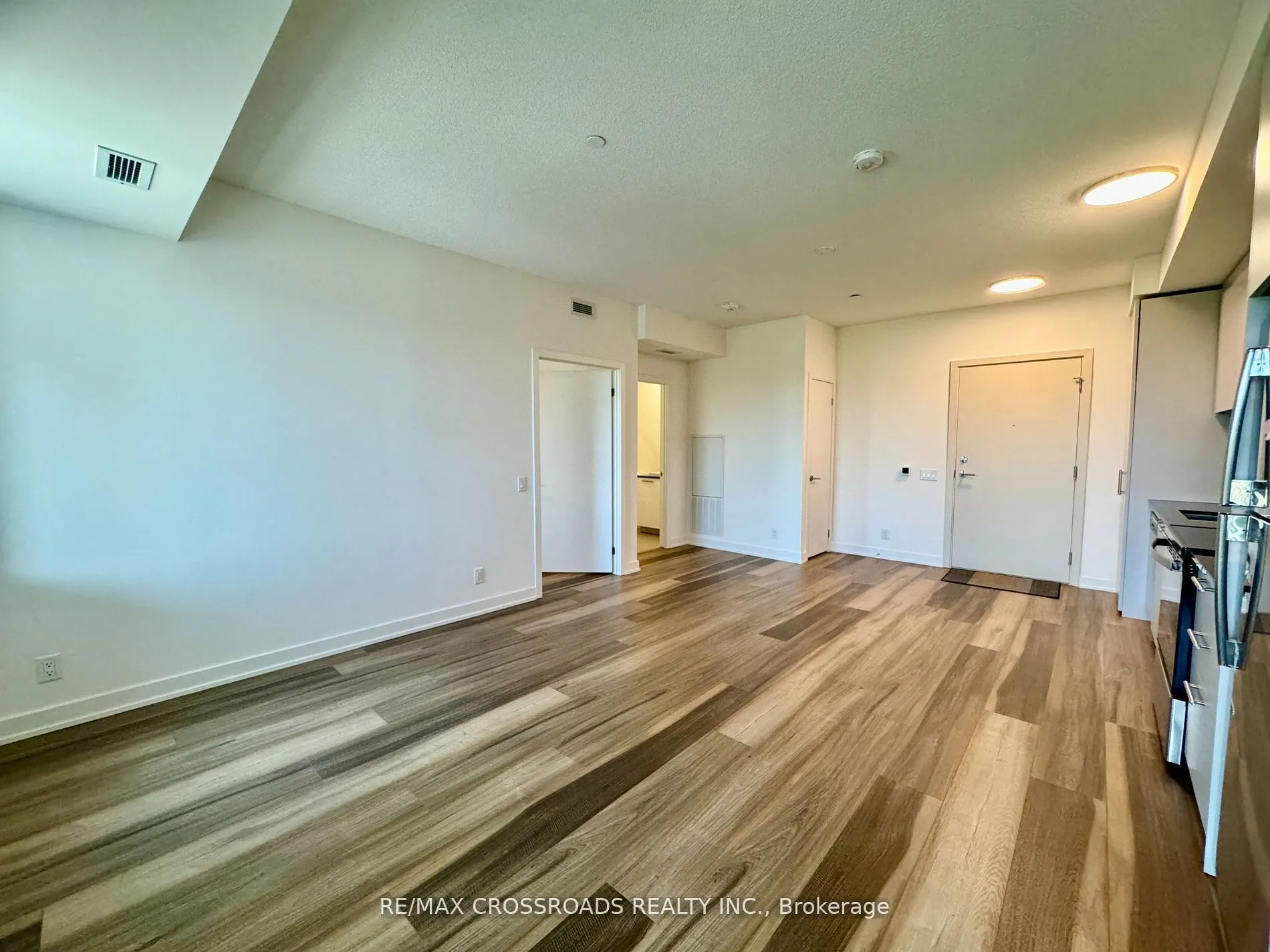 101 Cathedral High Street, #239