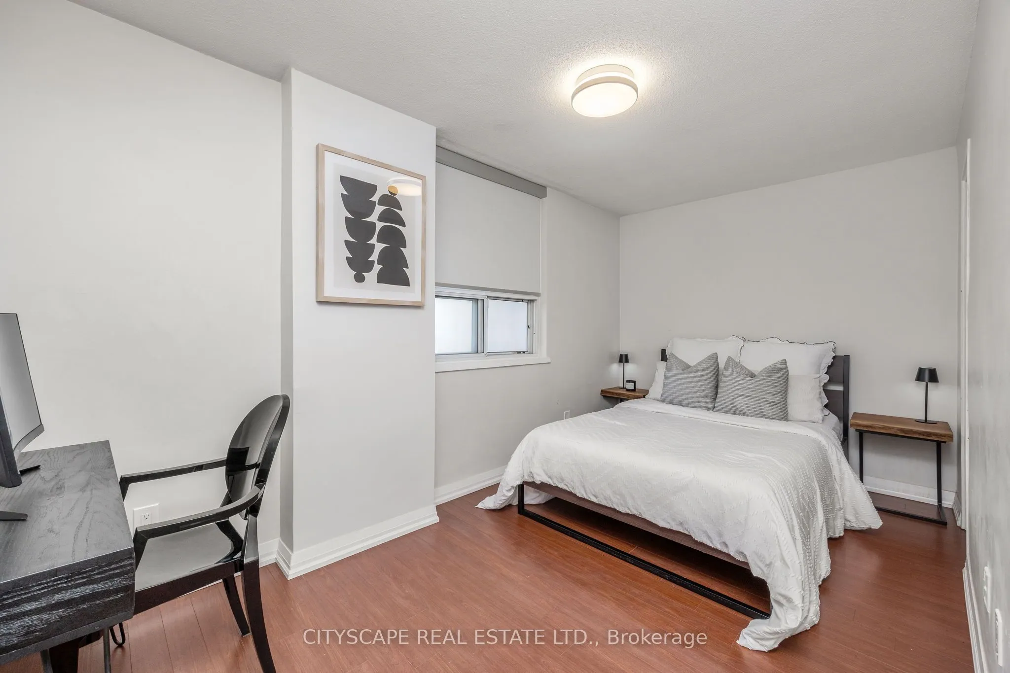 1 Royal Orchard Boulevard, #810