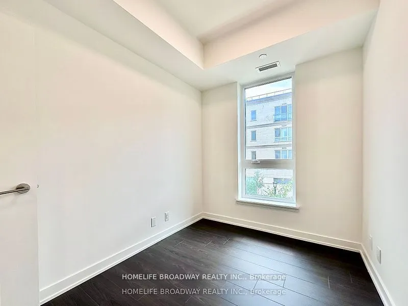 101 Cathedral High Street, #204