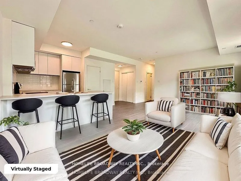 101 Cathedral High Street, #204