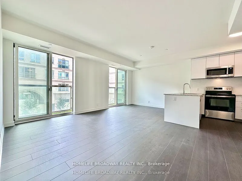 101 Cathedral High Street, #204