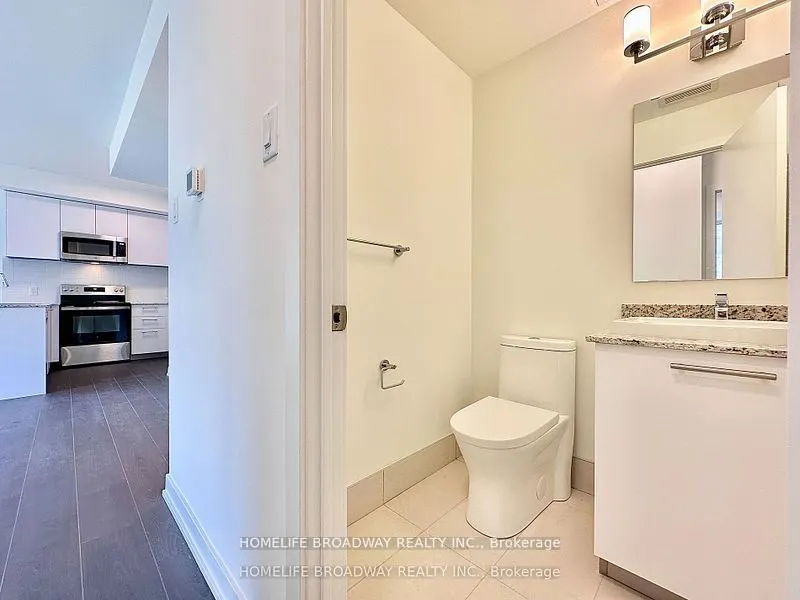 101 Cathedral High Street, #204