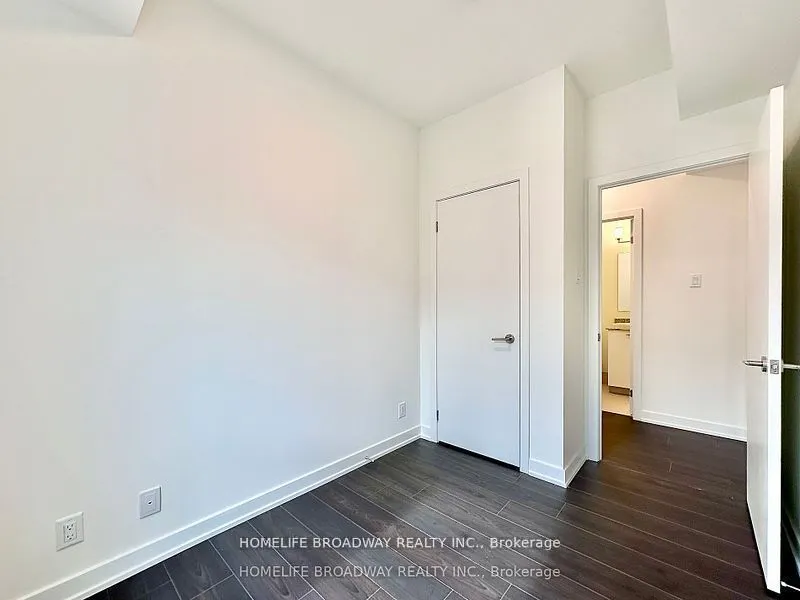 101 Cathedral High Street, #204