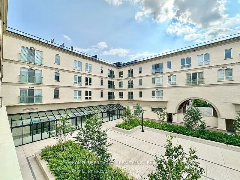 101 Cathedral High Street, #204