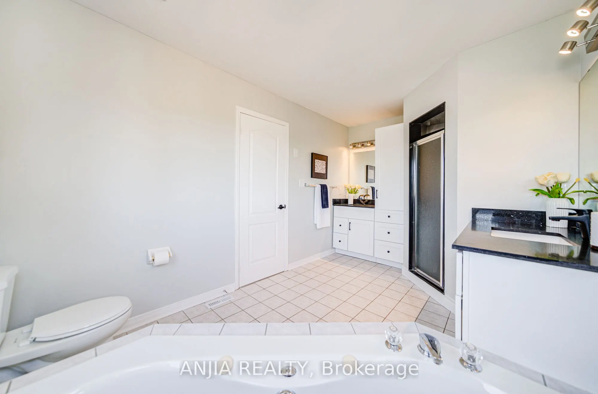 66 Alfred Paterson Drive