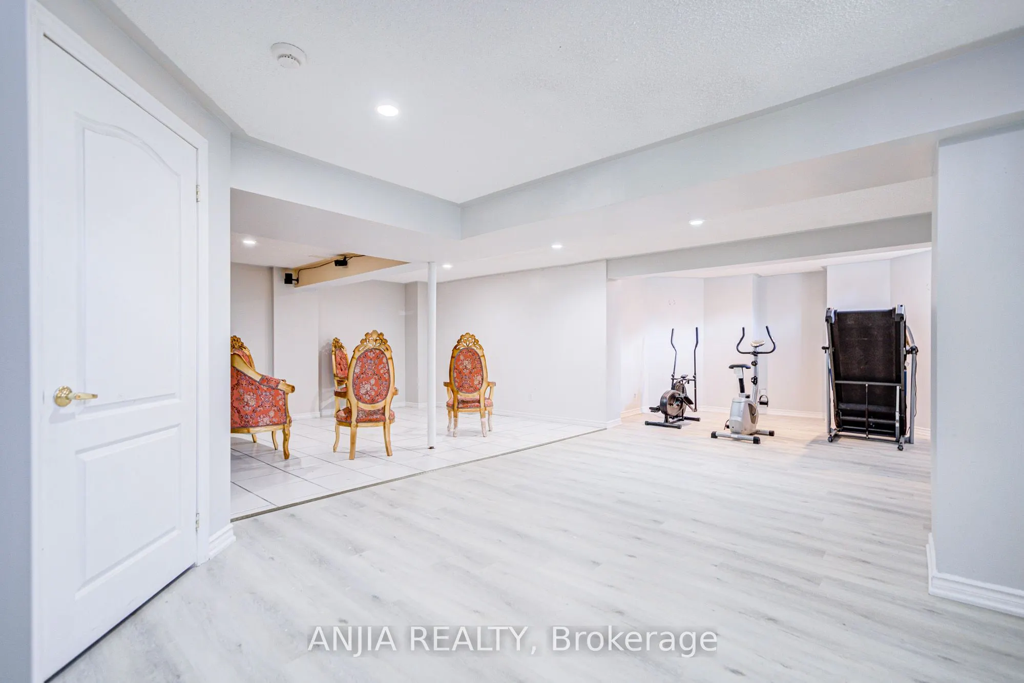 66 Alfred Paterson Drive