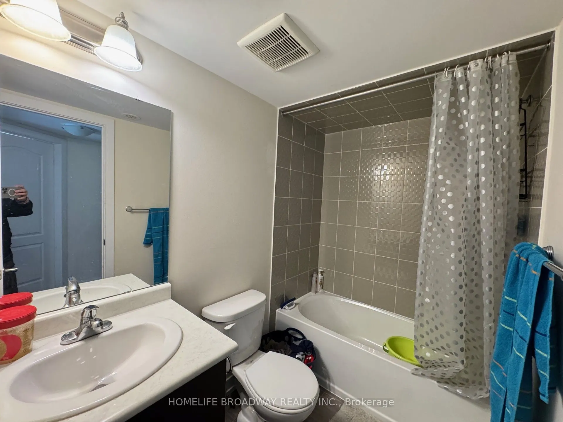 30 Westmeath Lane, #2520