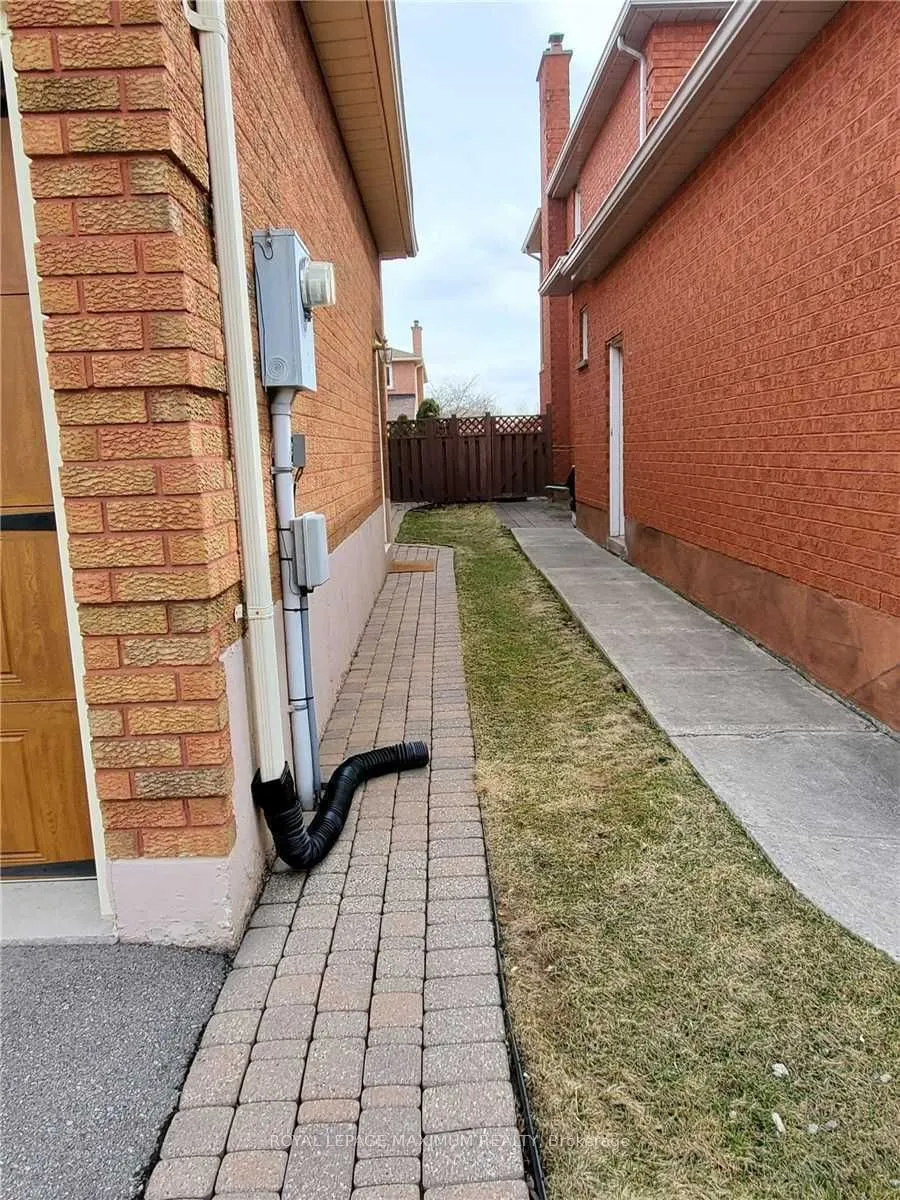 7 Morning Star Drive, #Bsmt