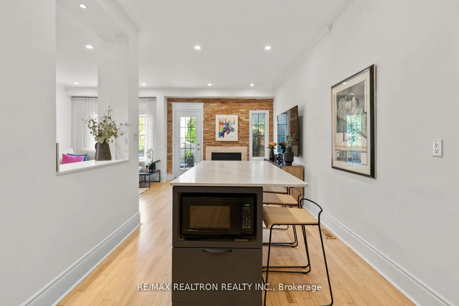 136 Kingsbridge Circle