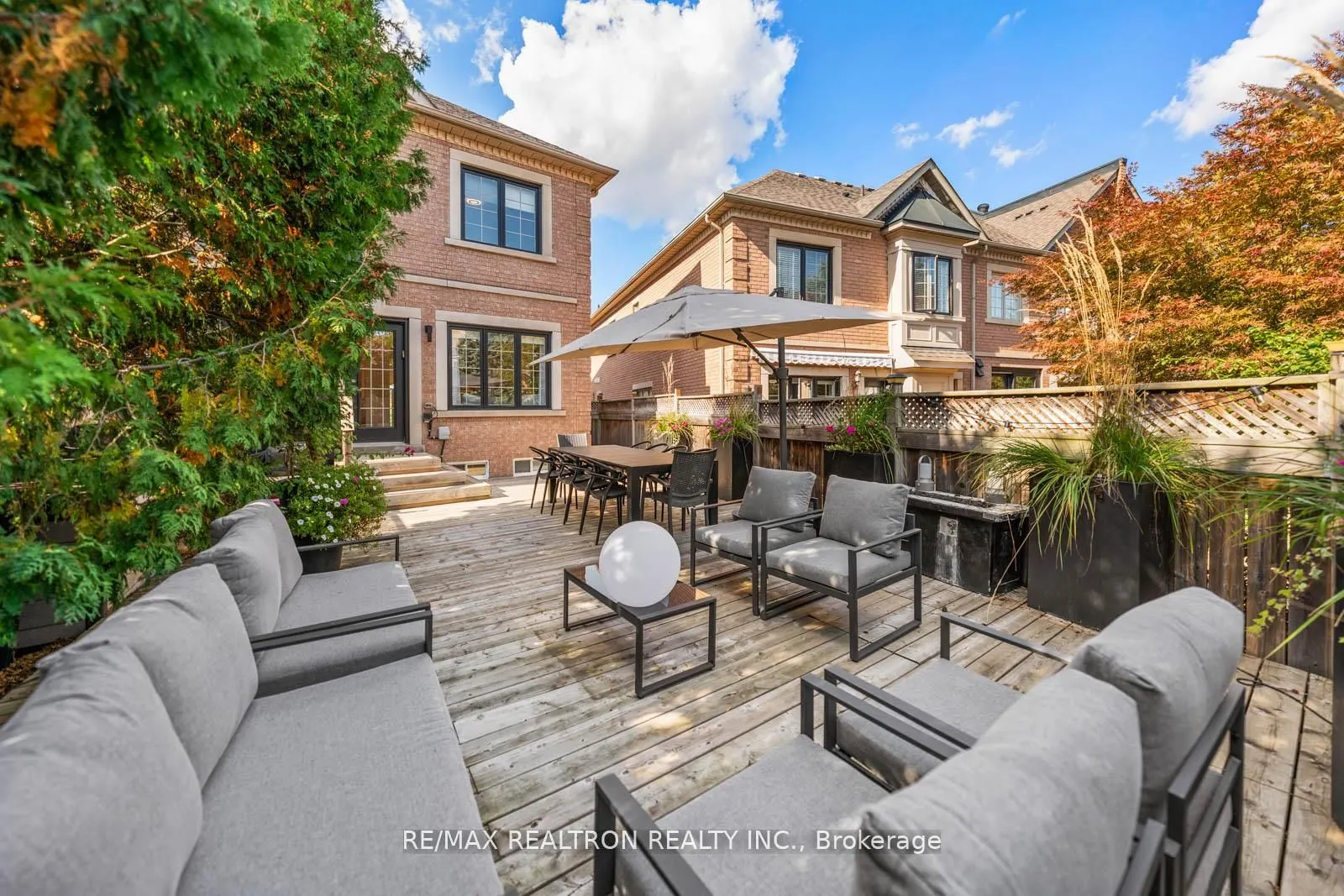 136 Kingsbridge Circle