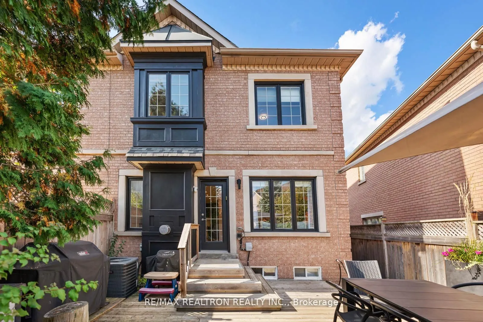 136 Kingsbridge Circle