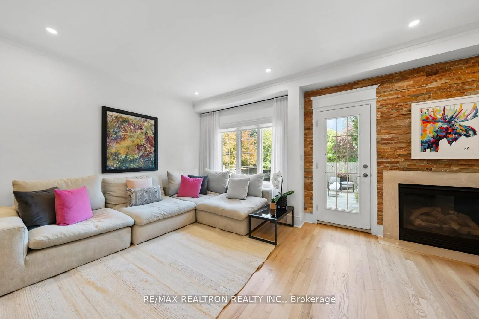 136 Kingsbridge Circle