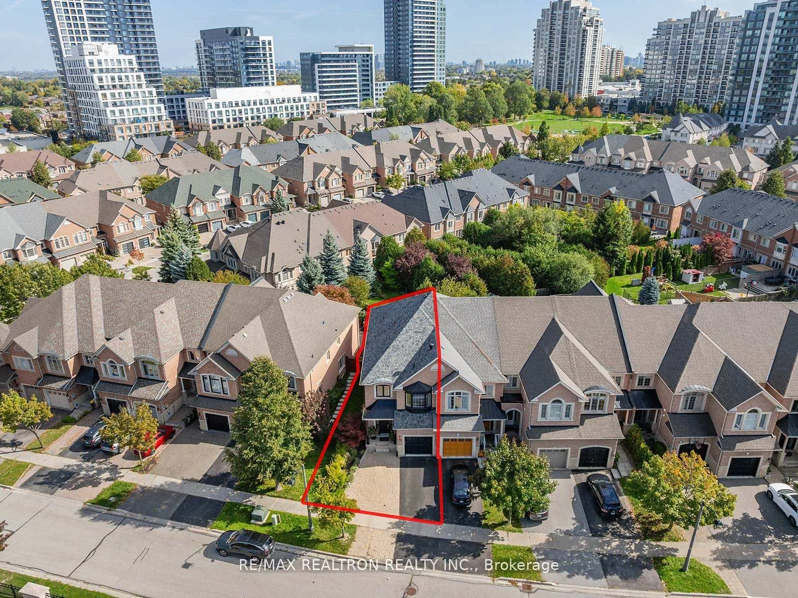 136 Kingsbridge Circle