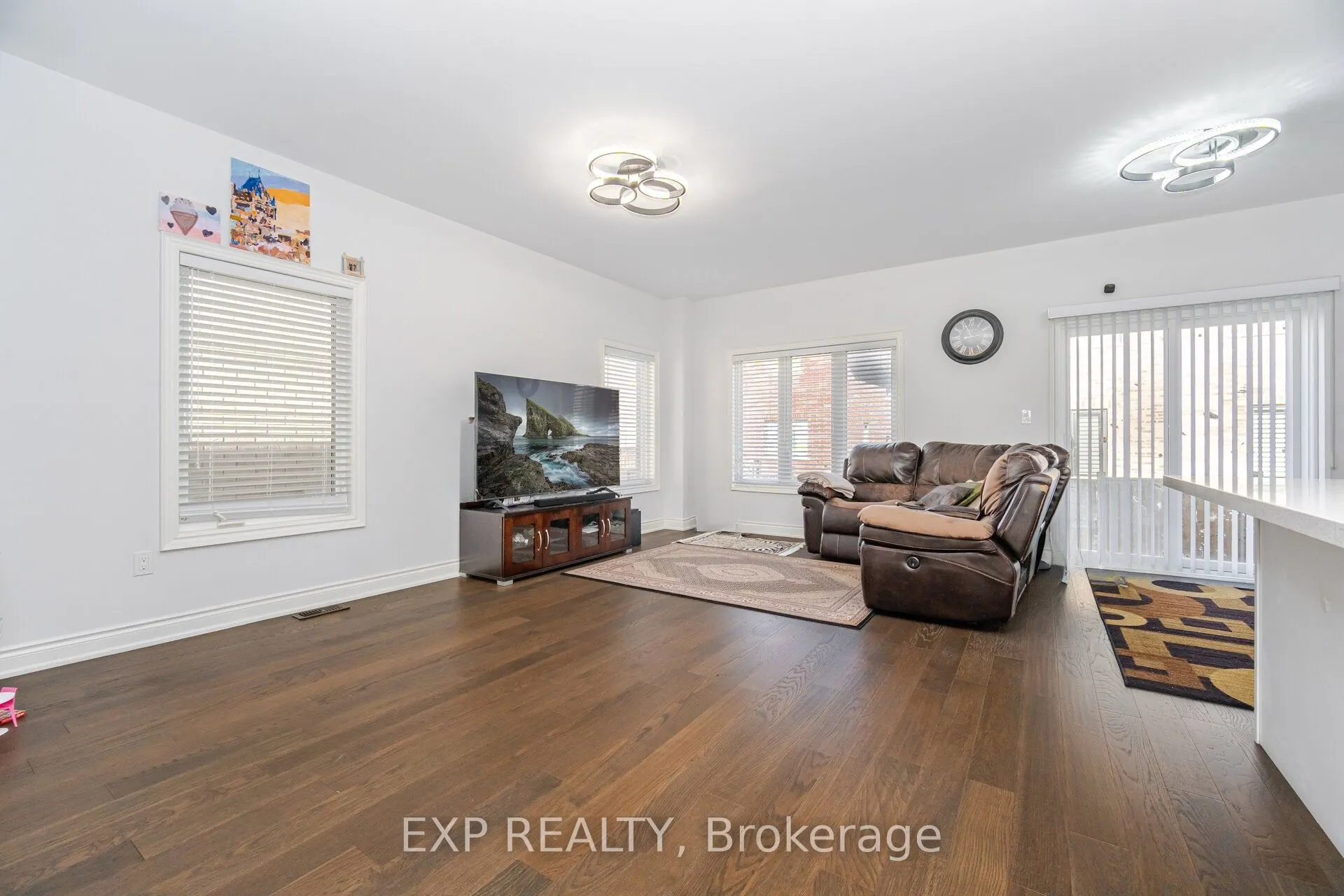 13 Alan Williams Trail