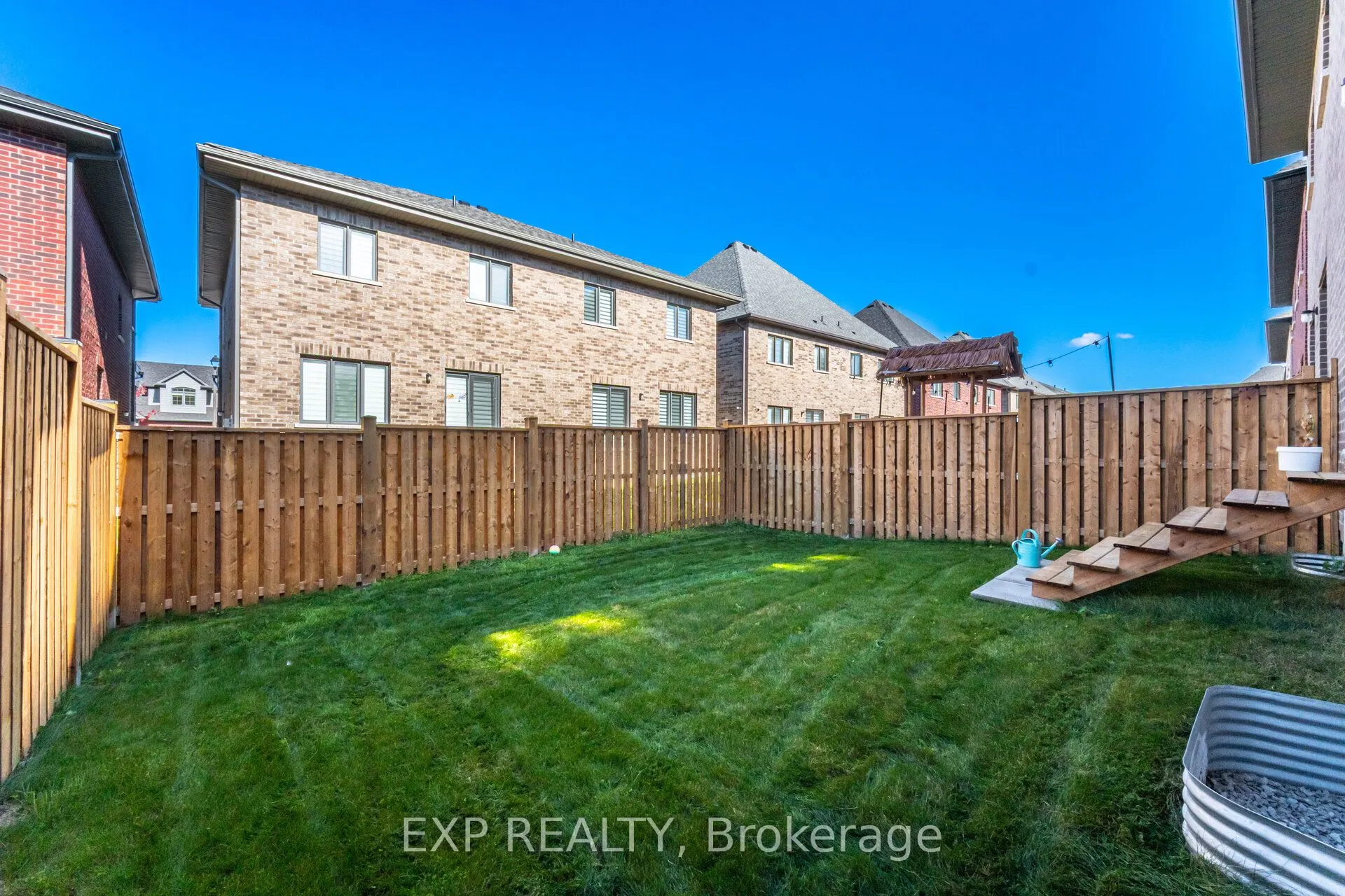 13 Alan Williams Trail