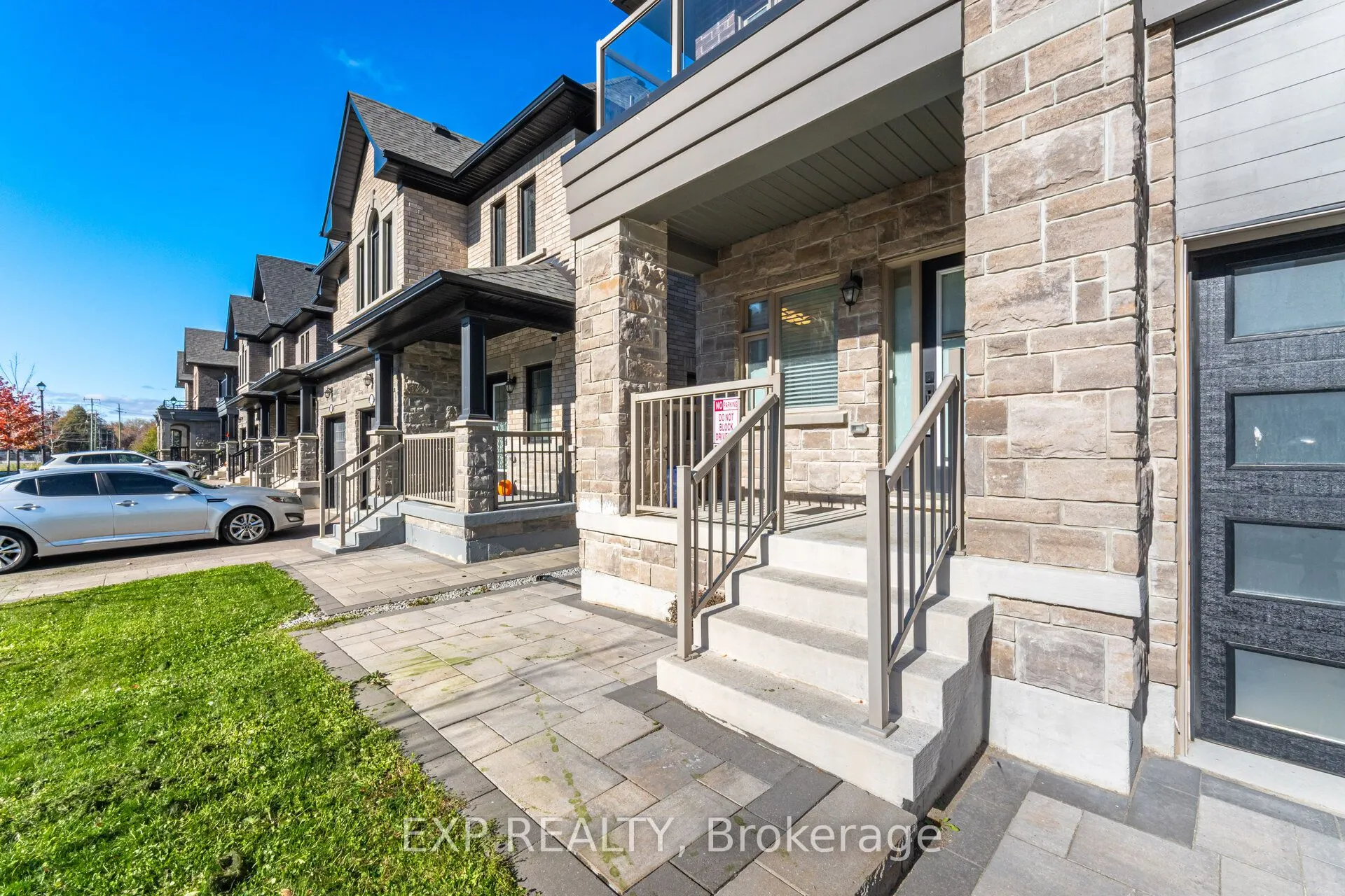 13 Alan Williams Trail