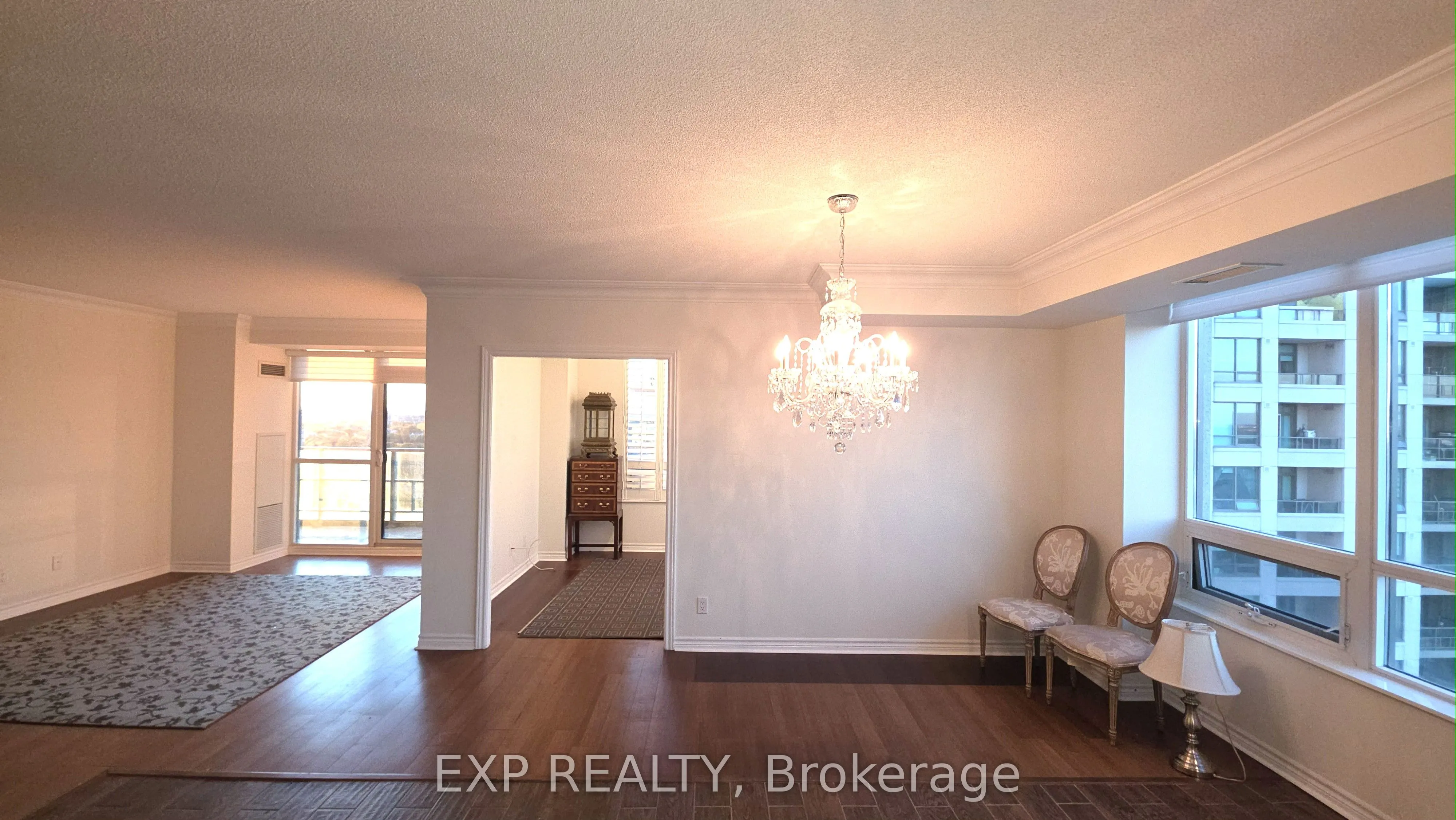 88 Promenade Circle, #1110