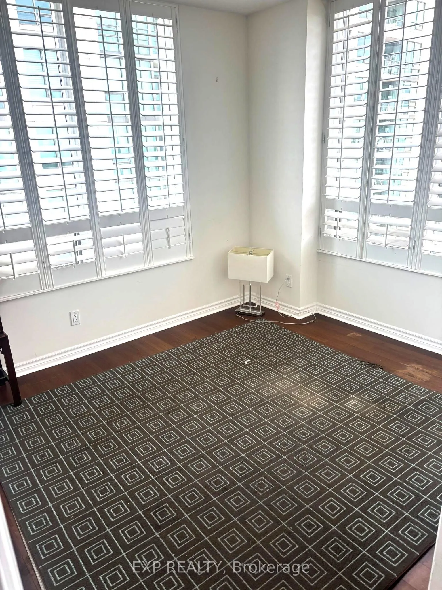 88 Promenade Circle, #1110