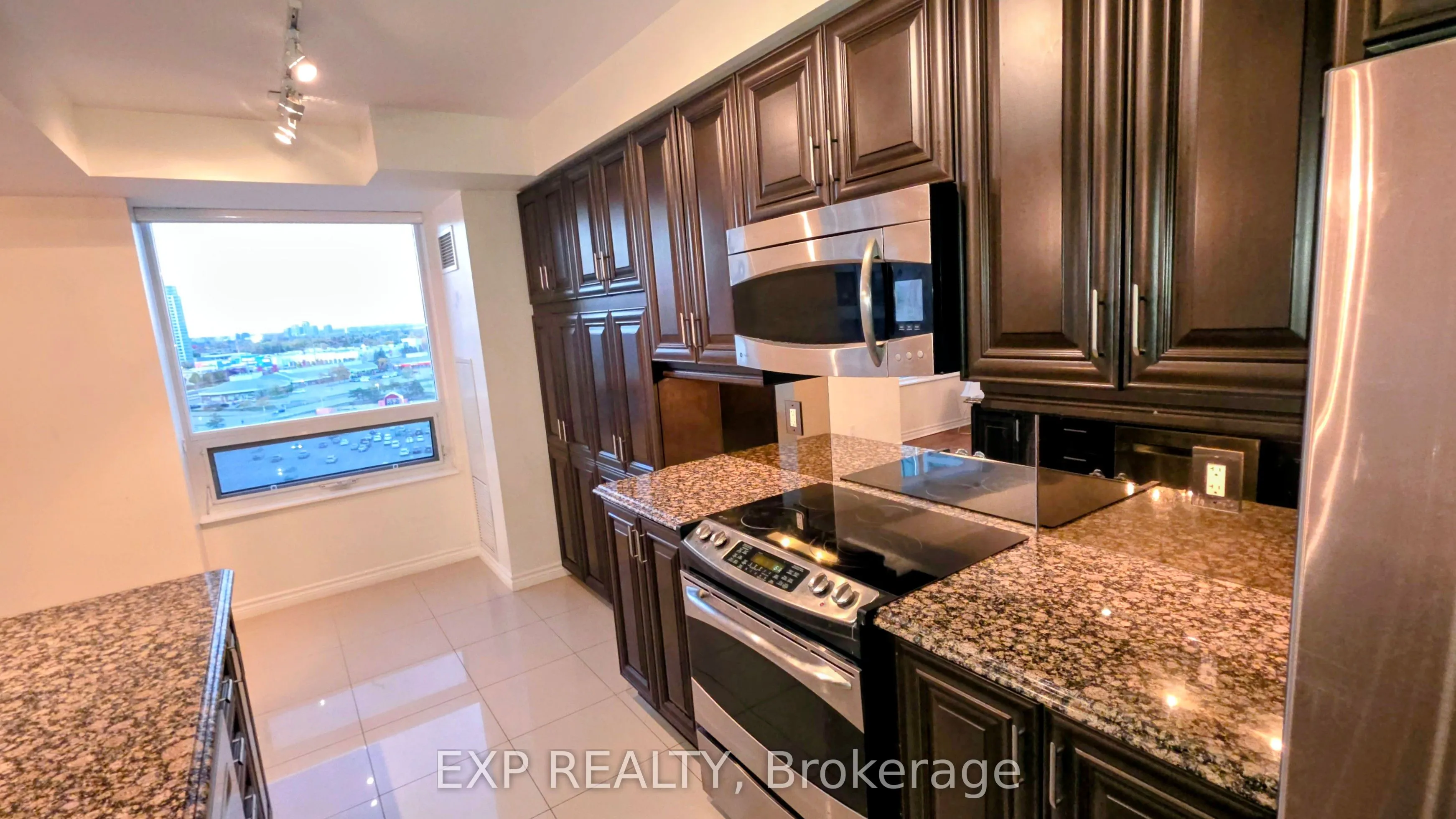 88 Promenade Circle, #1110