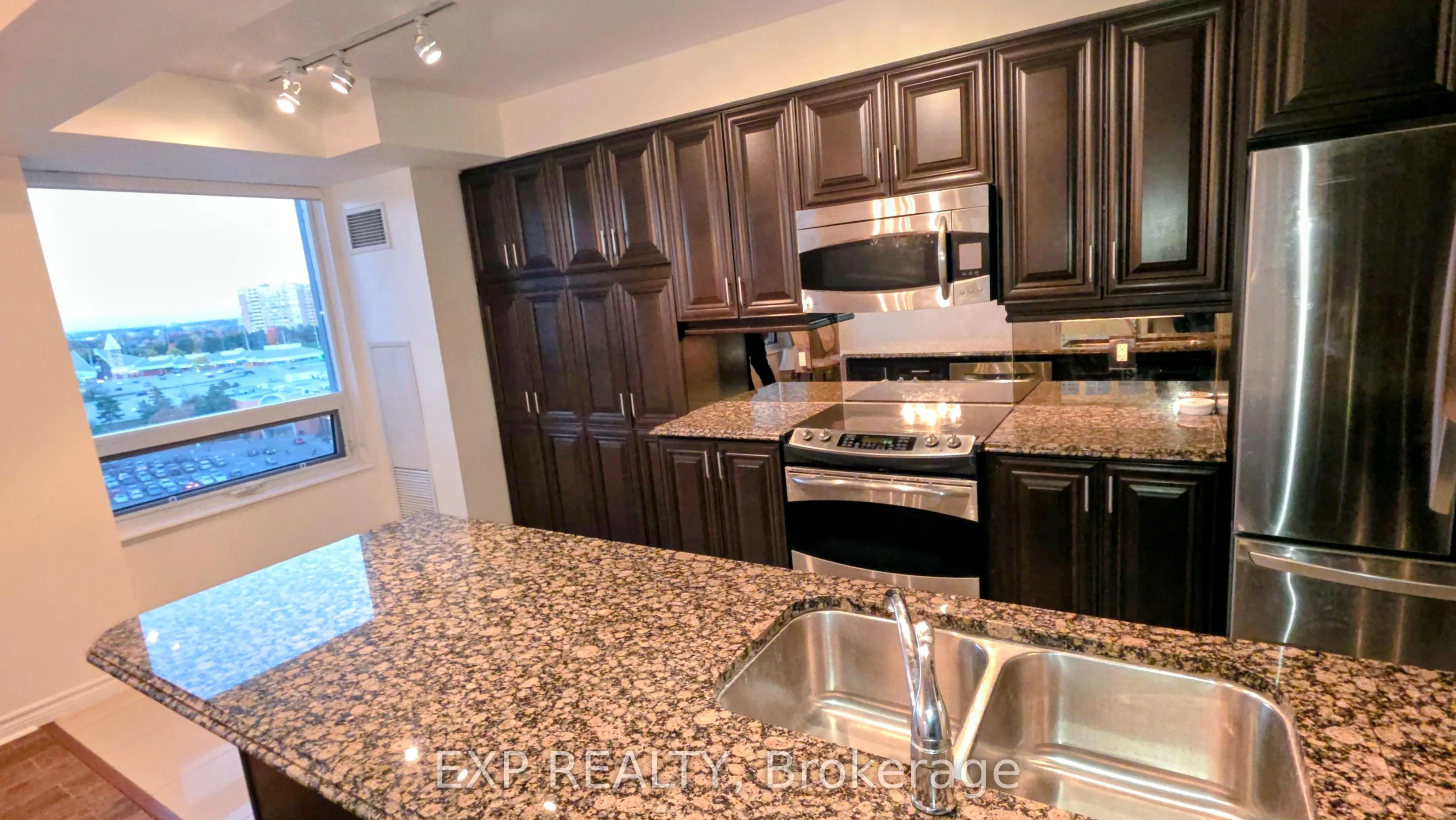 88 Promenade Circle, #1110