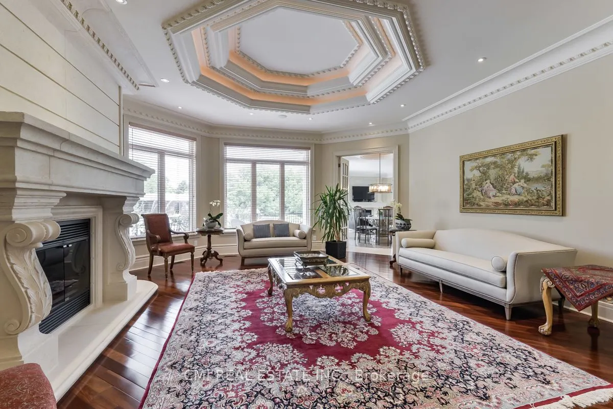 776 Woodland Acres Crescent