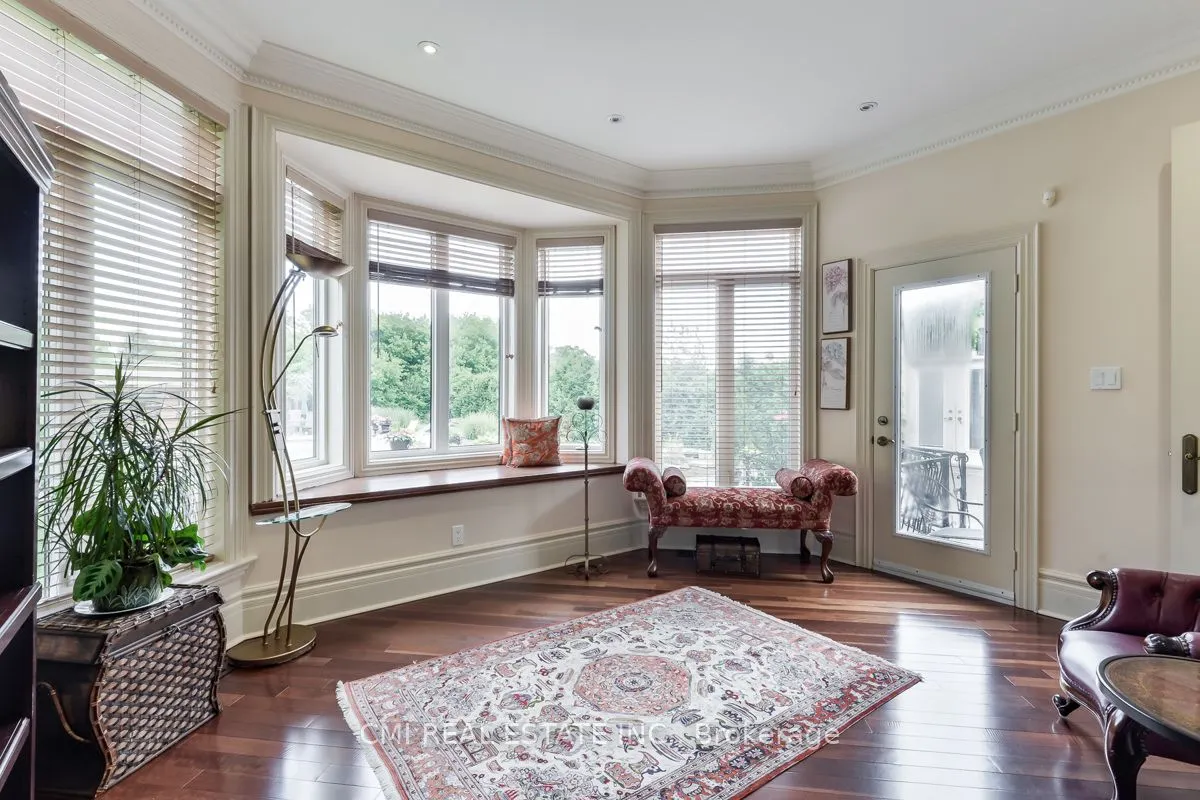 776 Woodland Acres Crescent