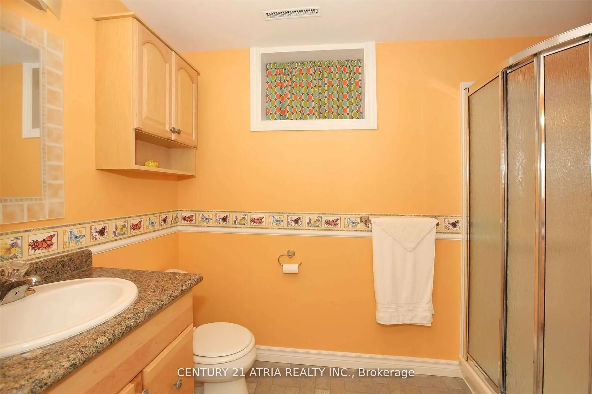 16 Brightbay Crescent