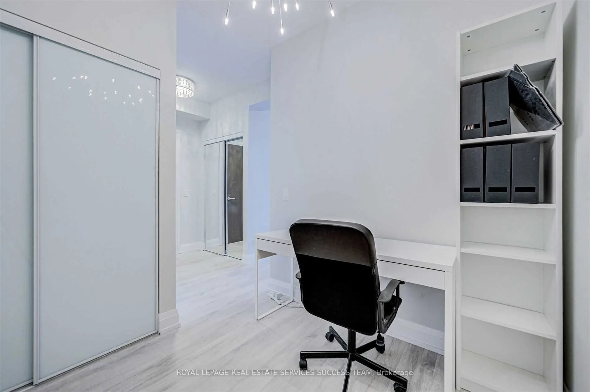 7890 Bathurst Street, #2002