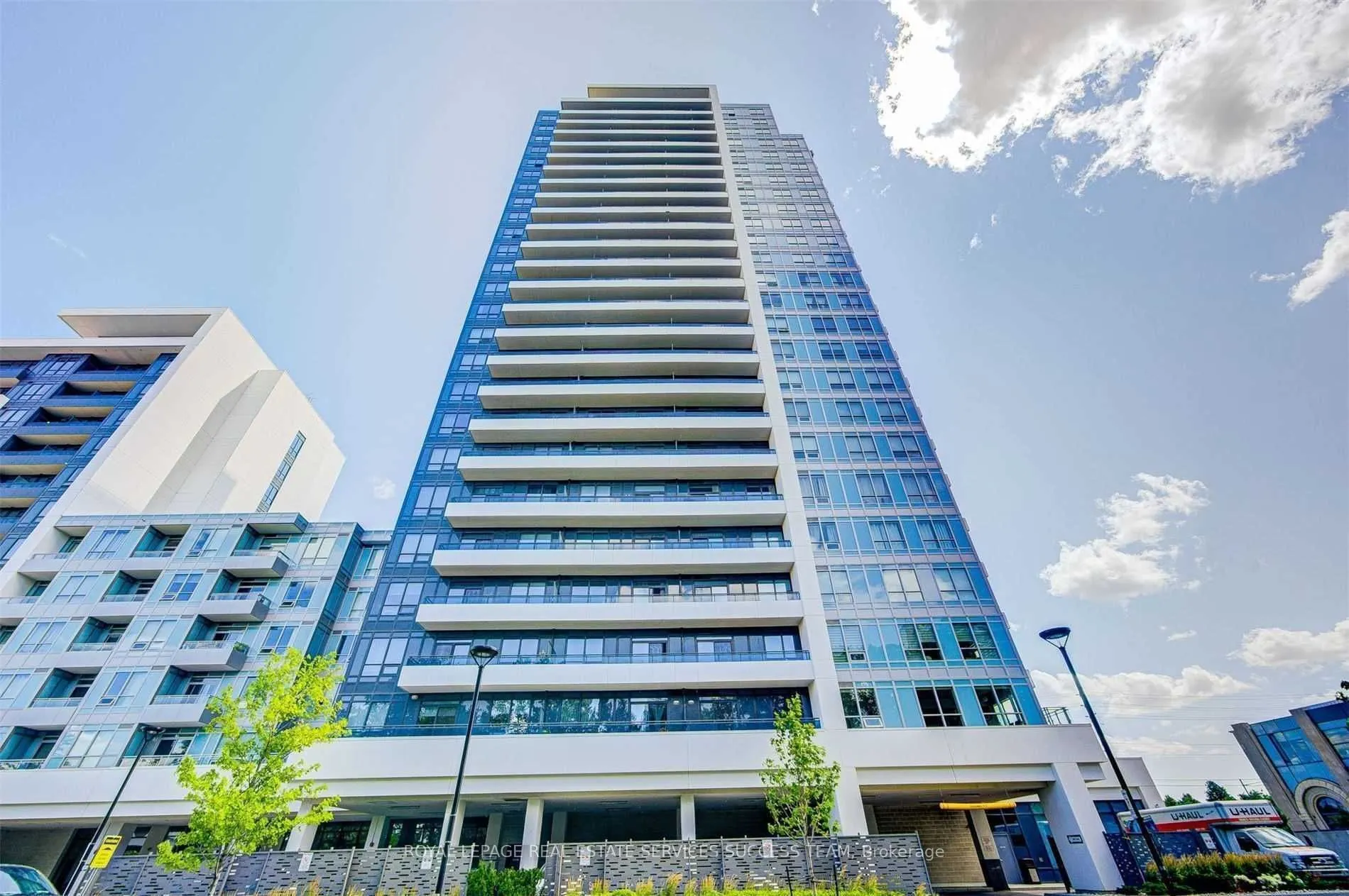 7890 Bathurst Street, #2002