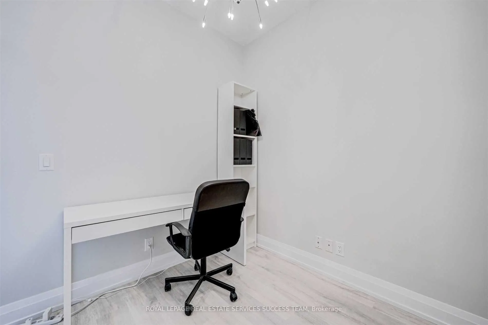 7890 Bathurst Street, #2002