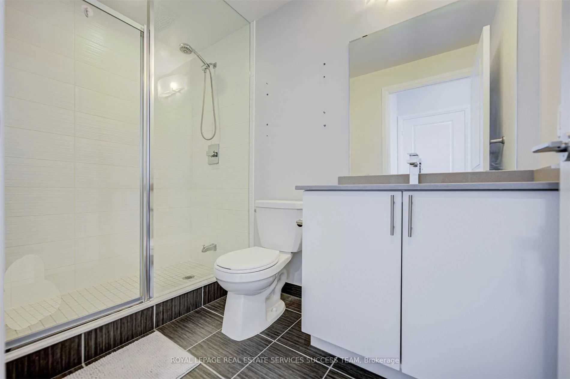 7890 Bathurst Street, #2002